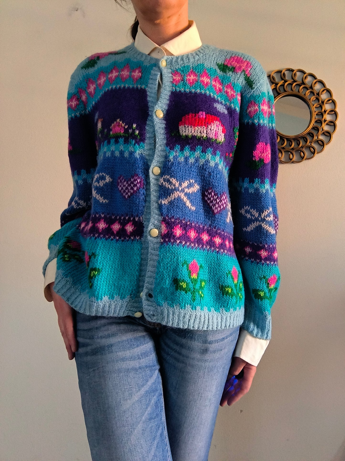 Cardigan vintage ricamato a mano