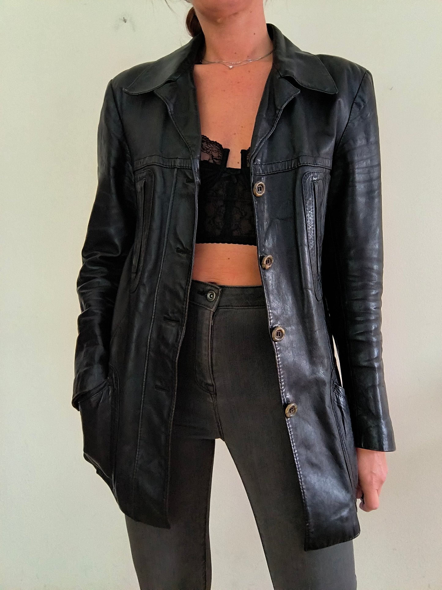 Giacca anni 70 in pelle nera