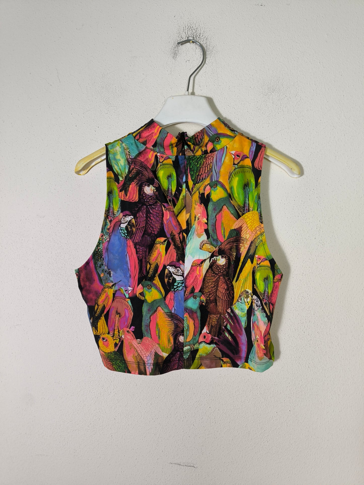 Adidas top cropped colorato con logo centrale tg M