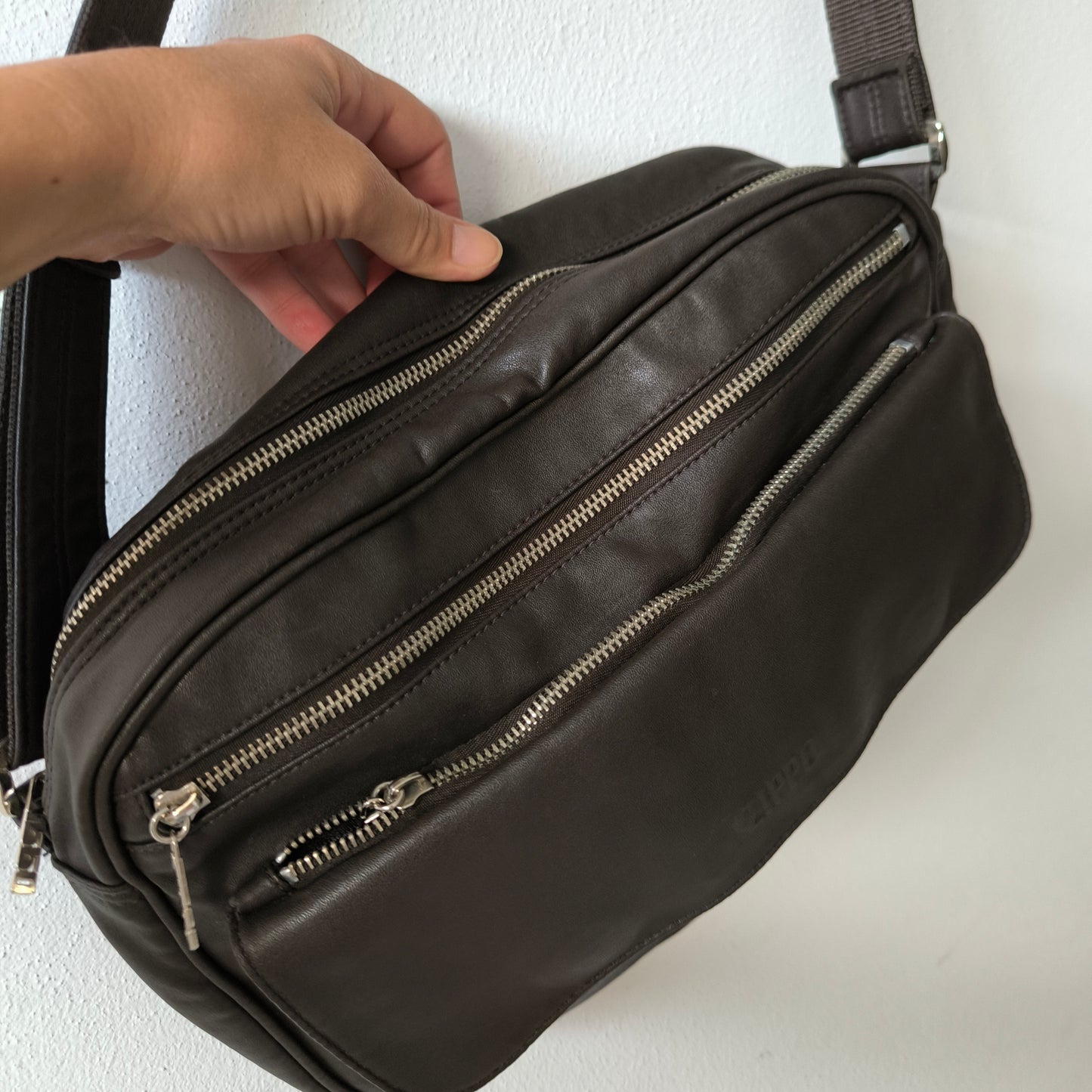 Borsa tracolla Zippo in canvas dark brown