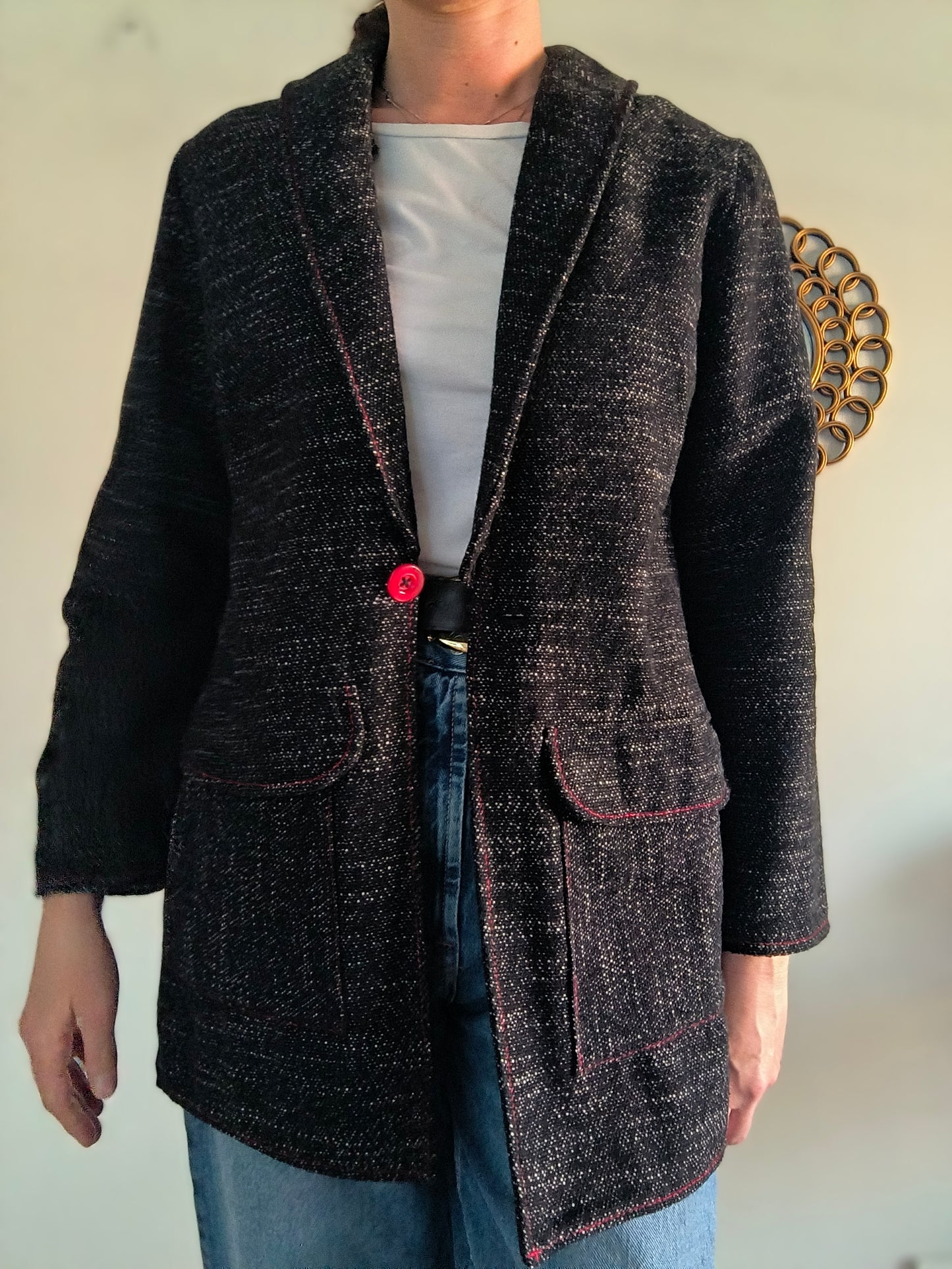 Blazer morbido antracite con cuciture in rosso