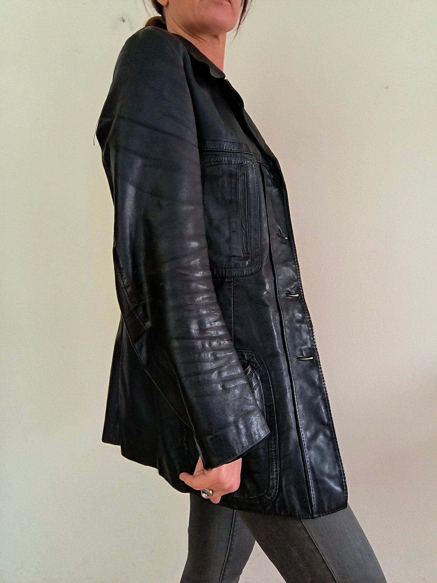 Giacca anni 70 in pelle nera