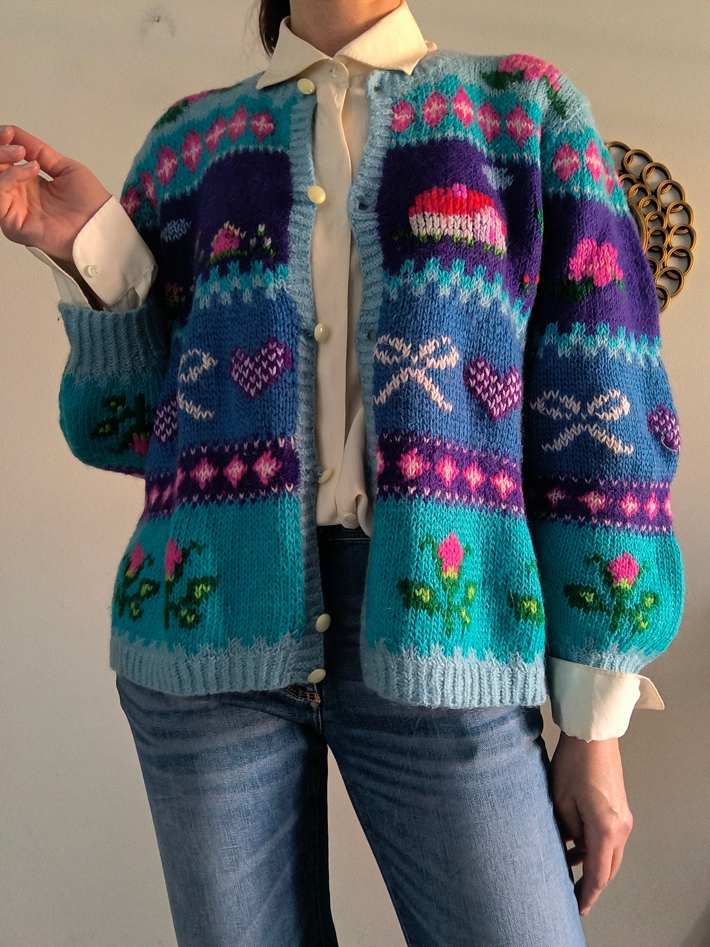 Cardigan vintage ricamato a mano