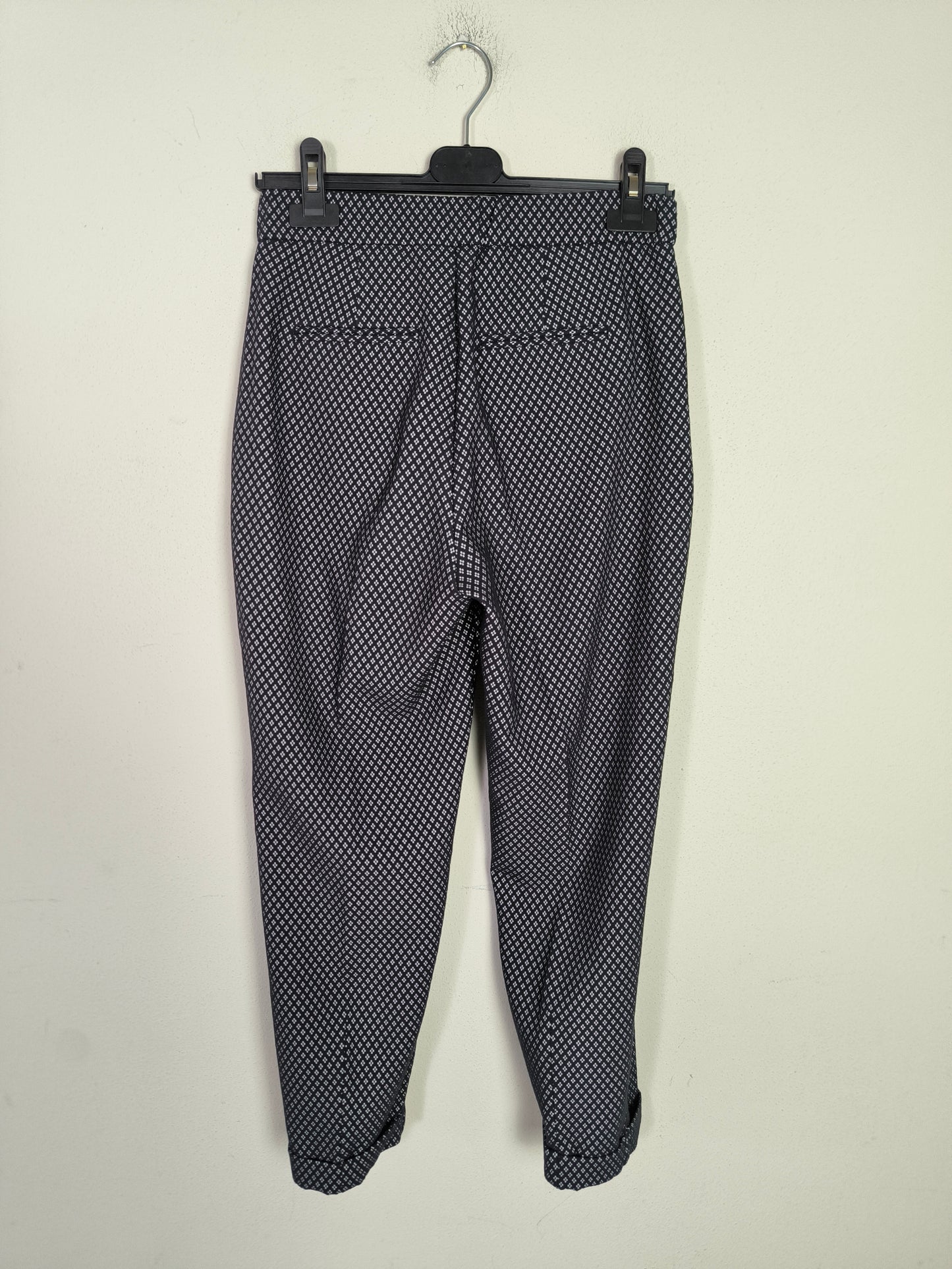 Pantalone Benetton nero con piccola fantasia tg S