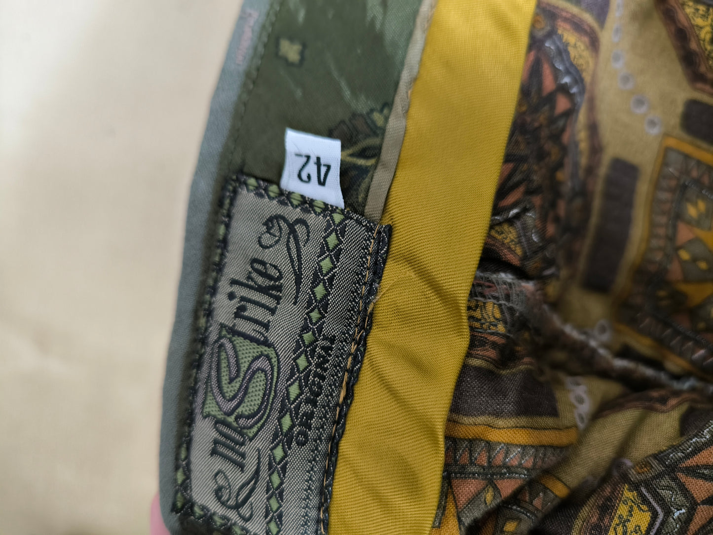 Pantalone No Strike olive anni 80 tg 42
