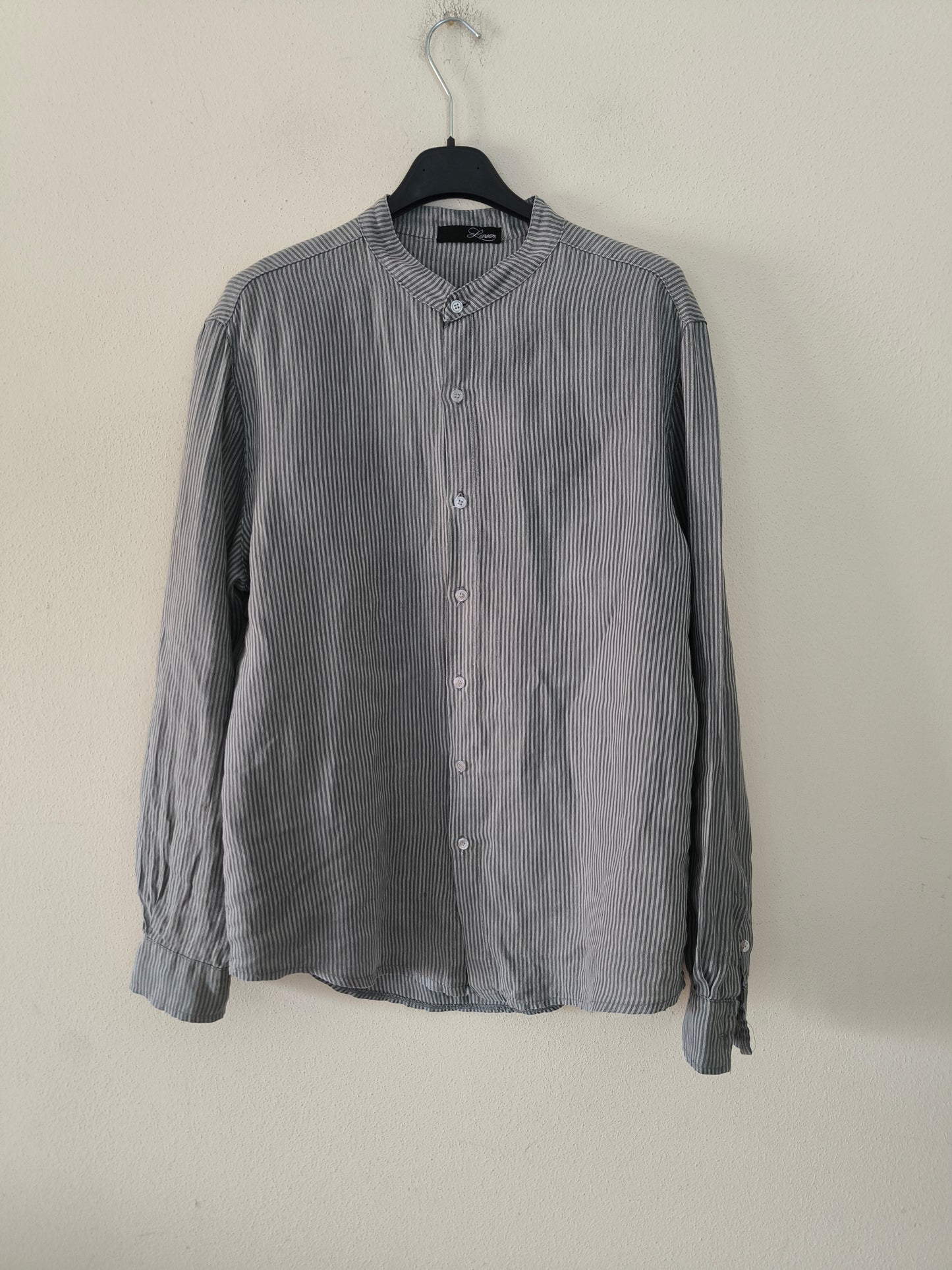 Camicia unisex in lino grigio