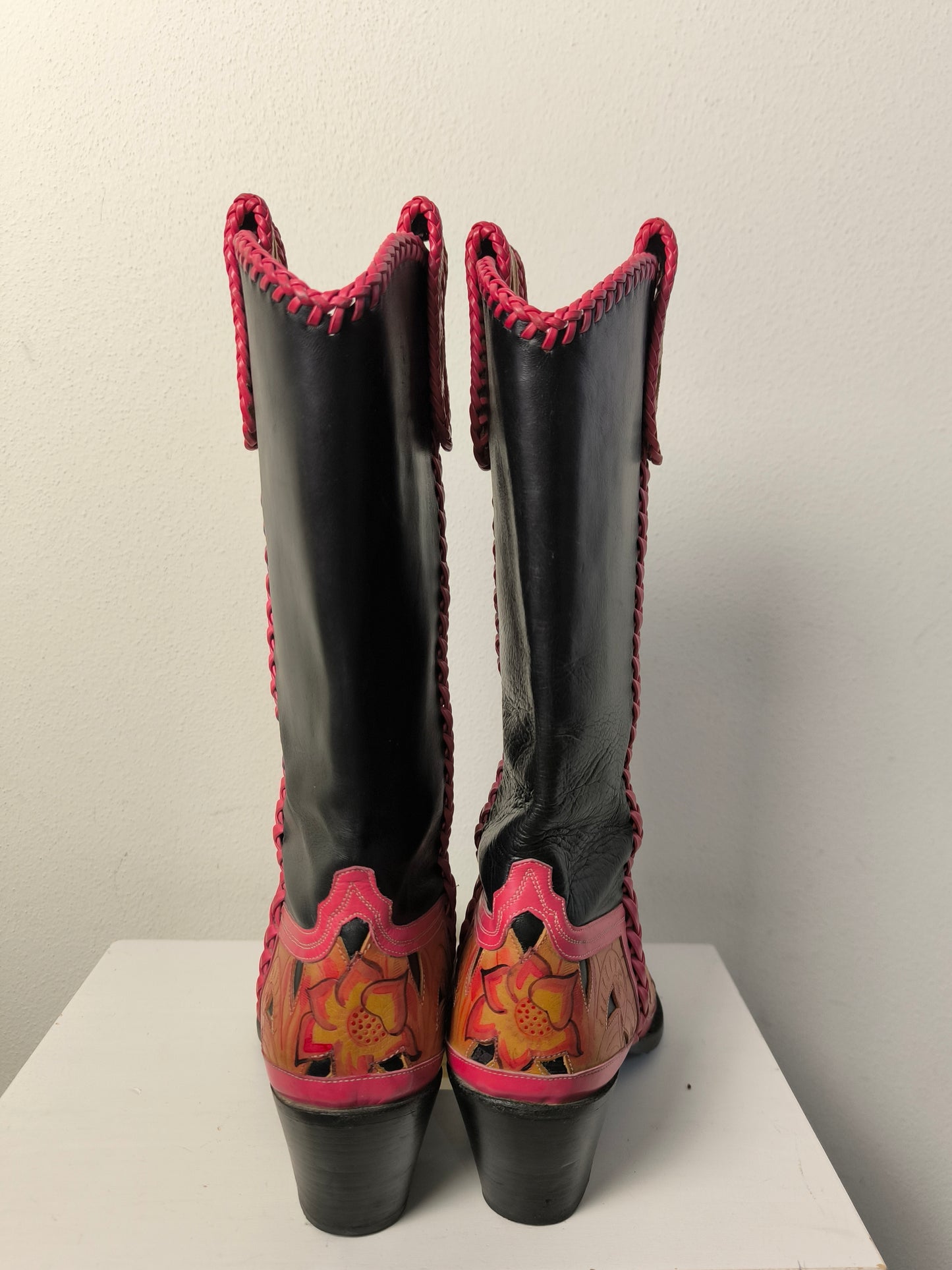 Texano Blumarine in pelle nero/rosa n. 40