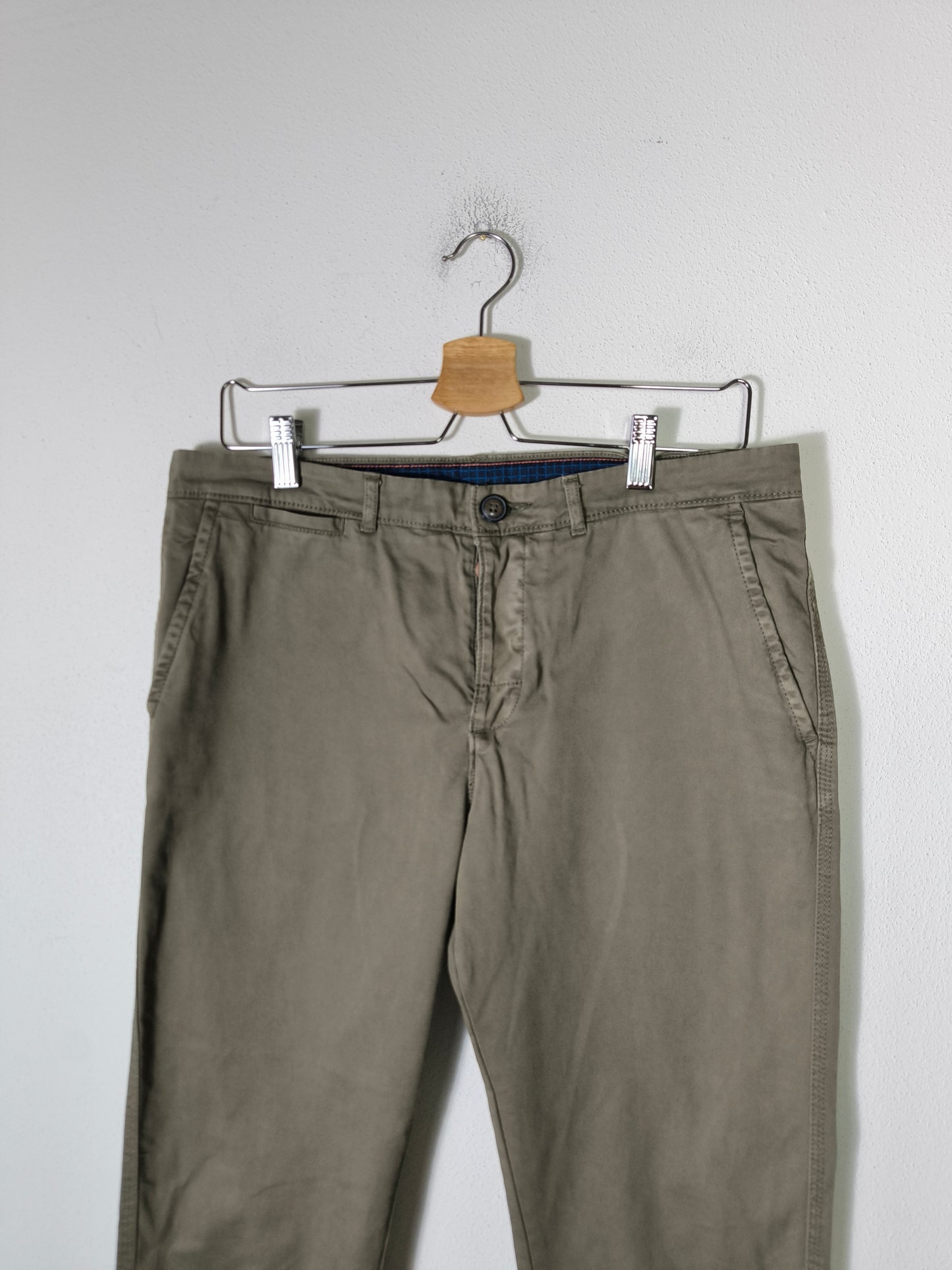 Pantalone kaki Superdry tg M