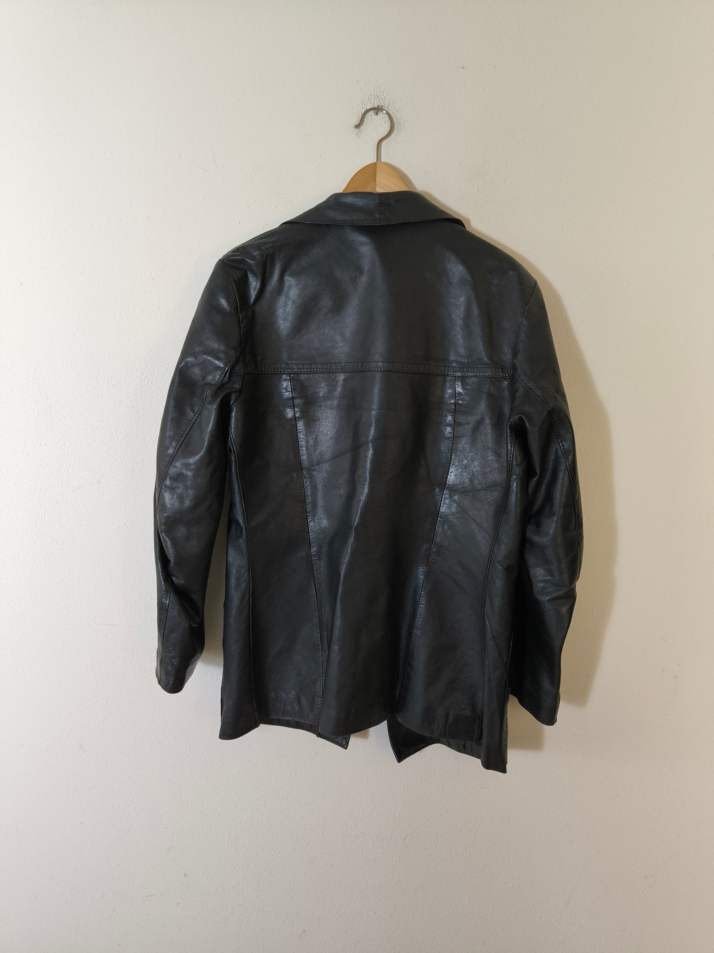 Giacca anni 70 in pelle nera
