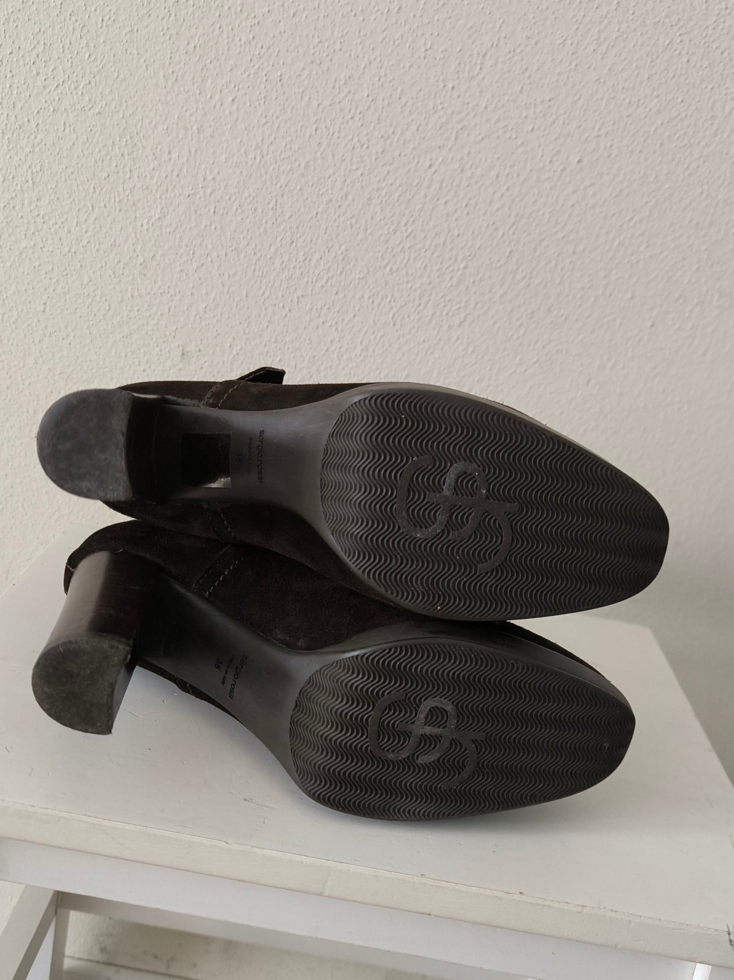 Stivaletti Sergio Rossi in pelle scamosciata
