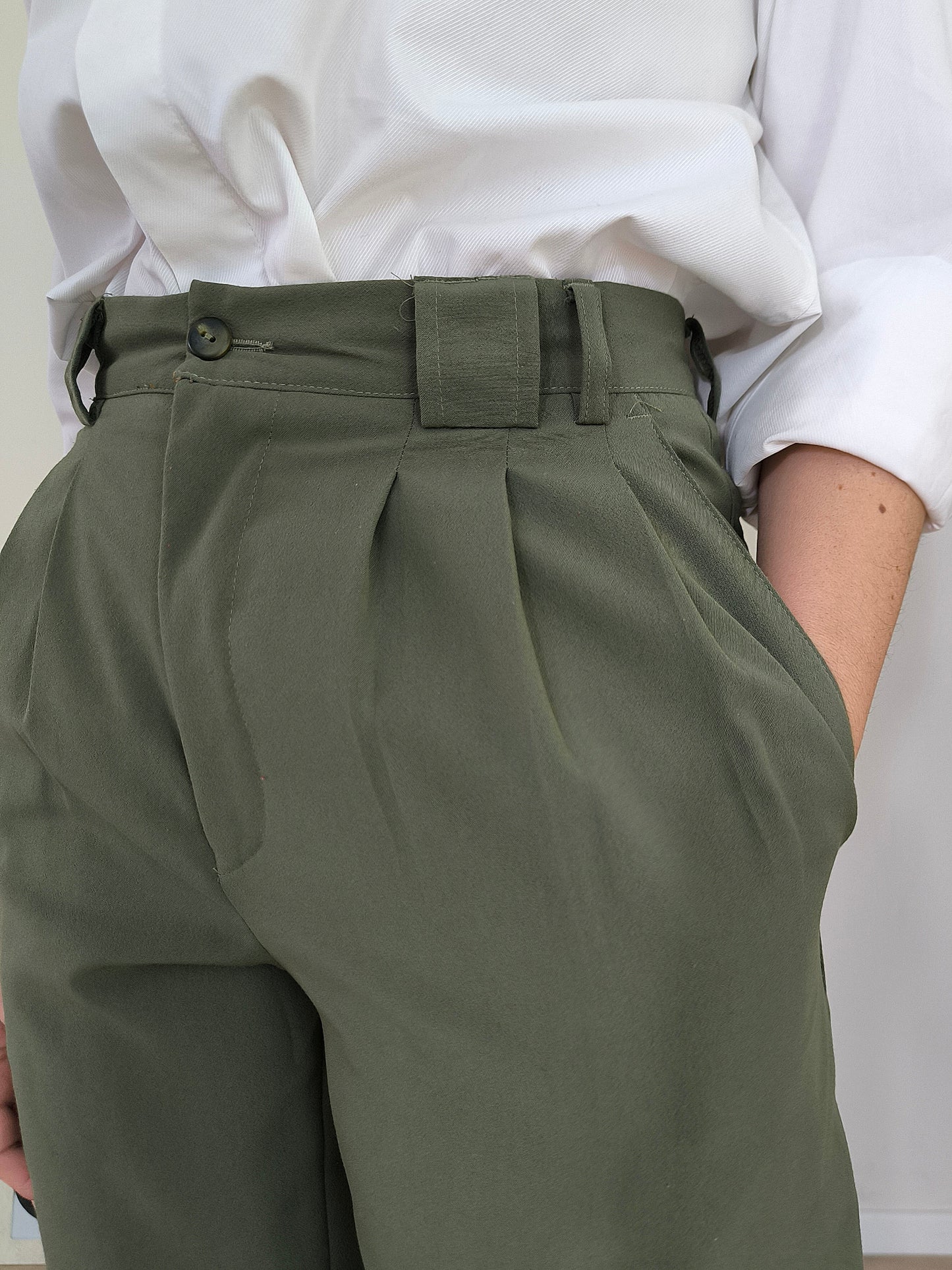 Pantalone No Strike olive anni 80 tg 42