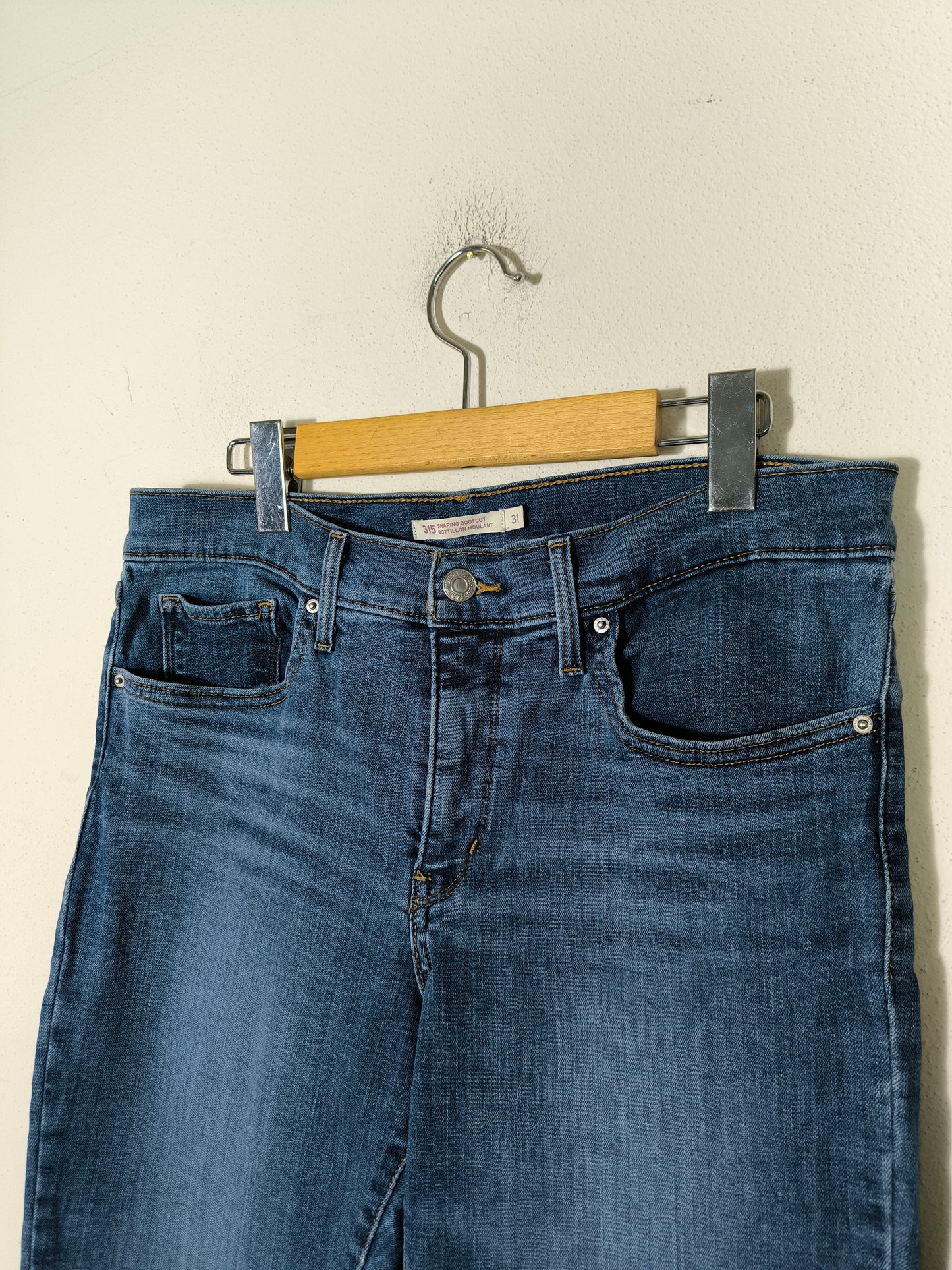 Levi's 315 bootcut W31 L32