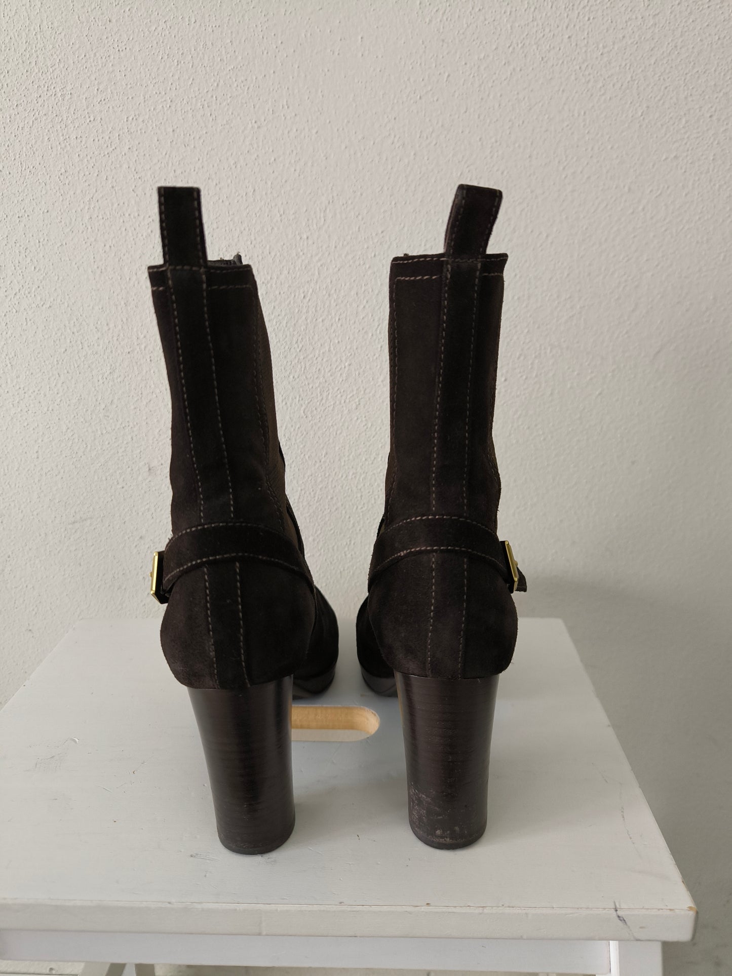 Stivaletti Sergio Rossi in pelle scamosciata
