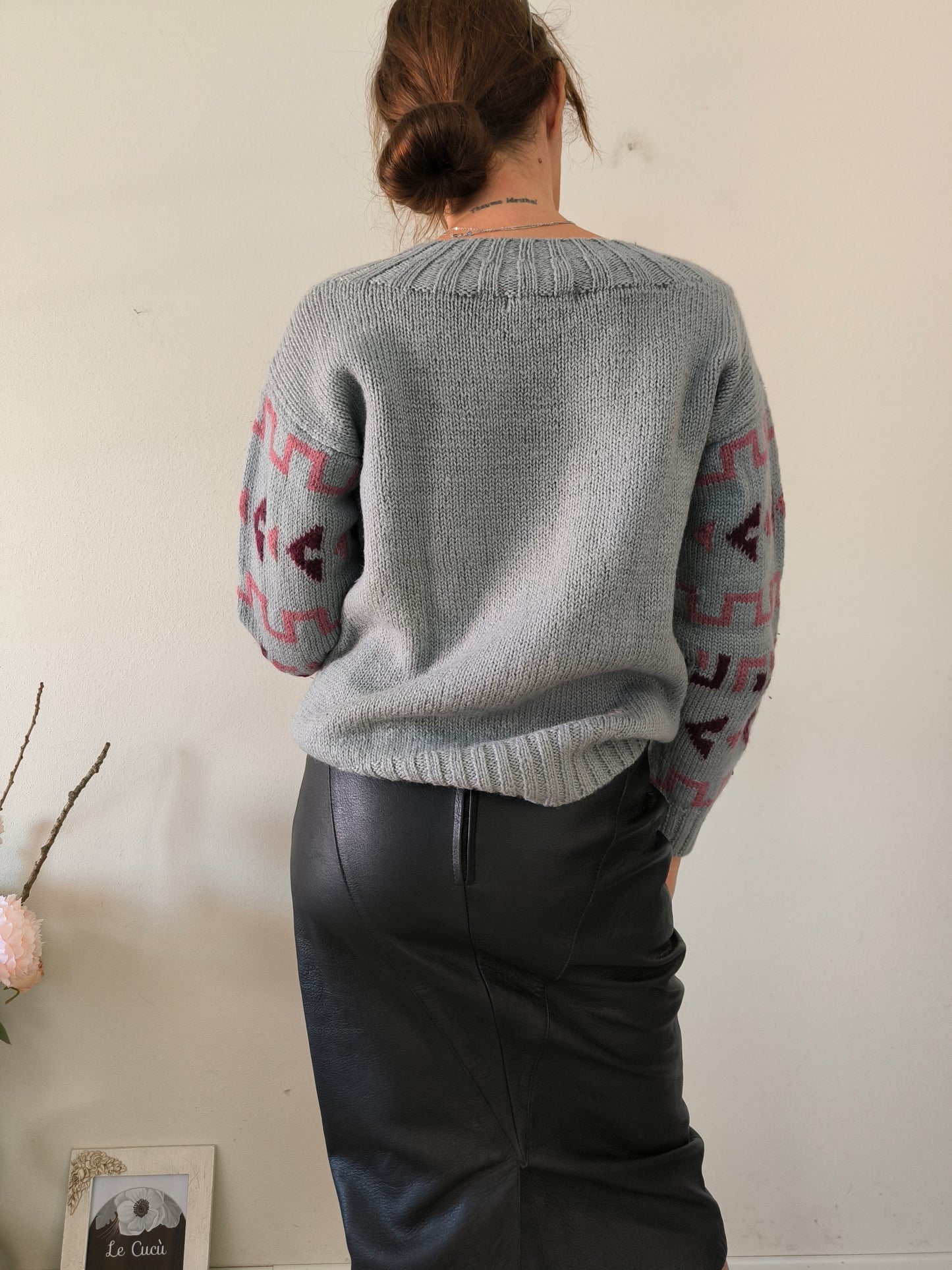 Maglione ricamato con rose Marcella Menozzi pura lana vergine tg 42