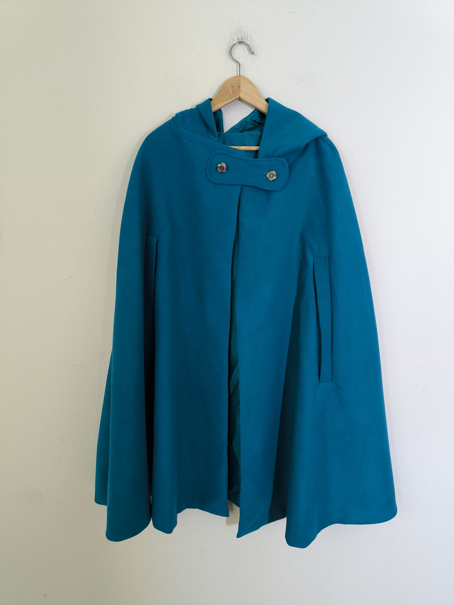 Cappa in lana azzurra tg U