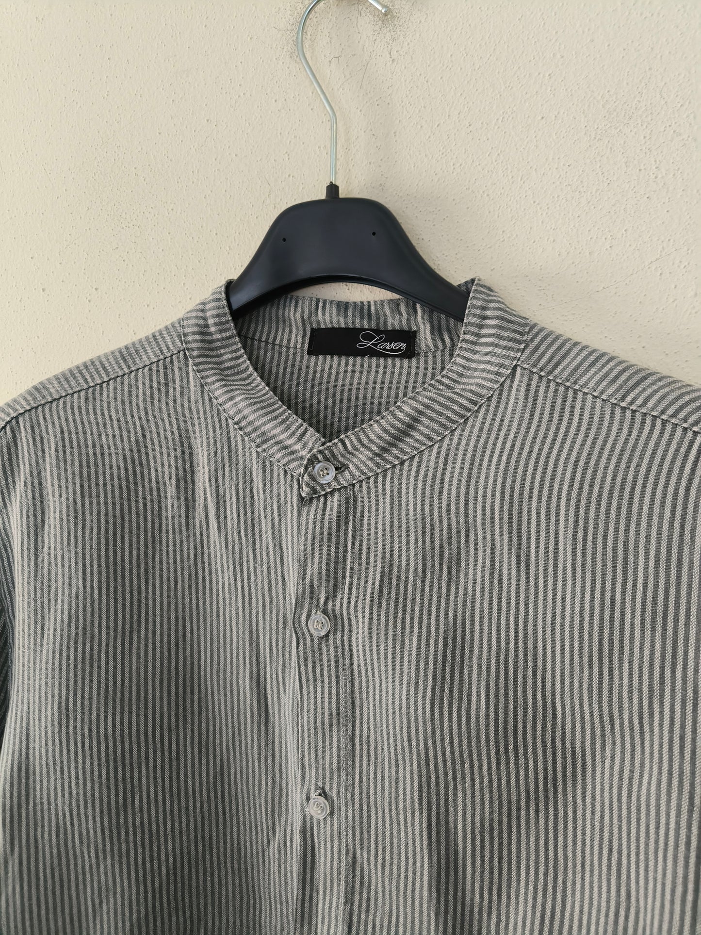 Camicia unisex in lino grigio
