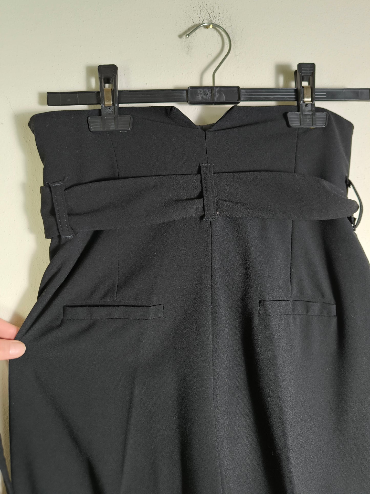 Pantalone Vicolo nero tg M con bretelle removibili