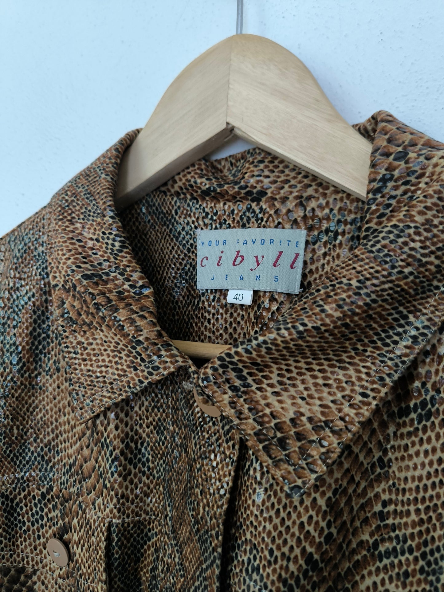 Giacca camicia in suede fantasia pitonata