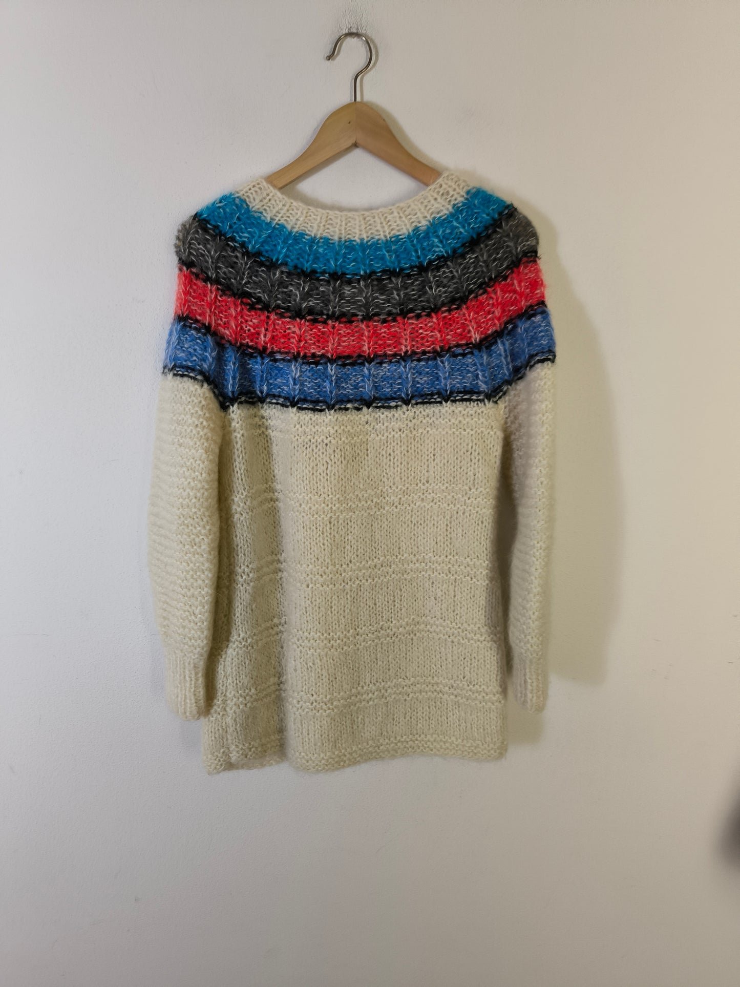 Cardigan norvegese in lana fatto a mano