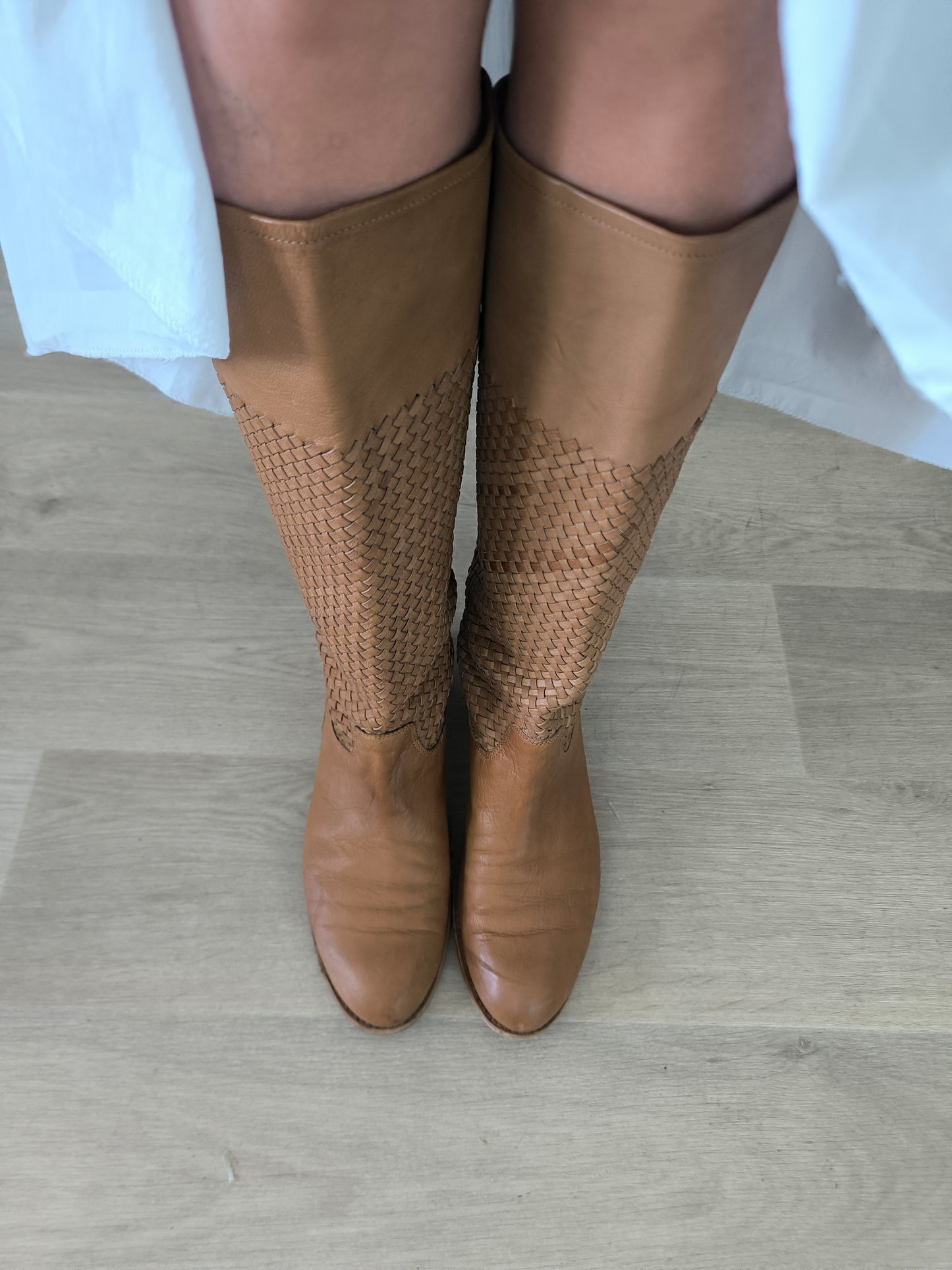 Stivali in pelle intrecciata n 40