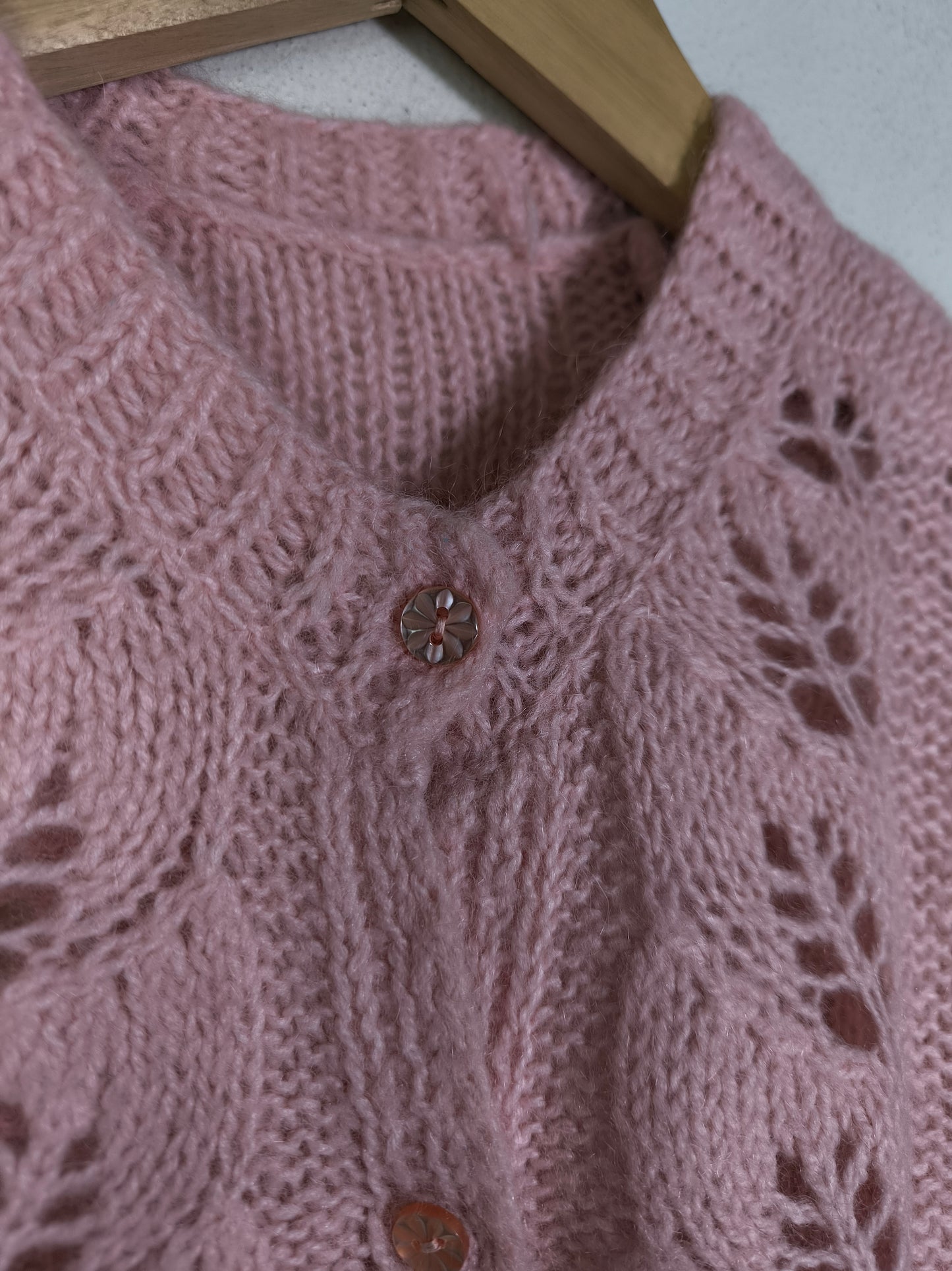 Cardigan handknitted rosa
