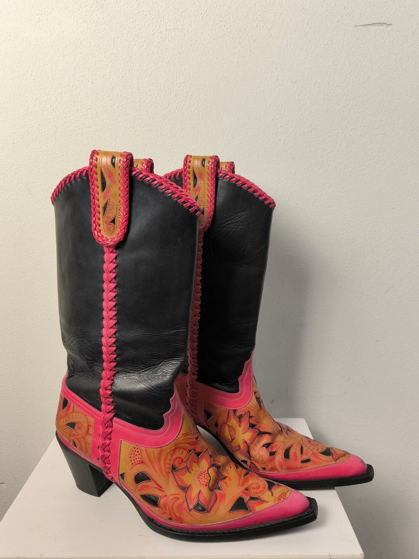 Texano Blumarine in pelle nero/rosa n. 40