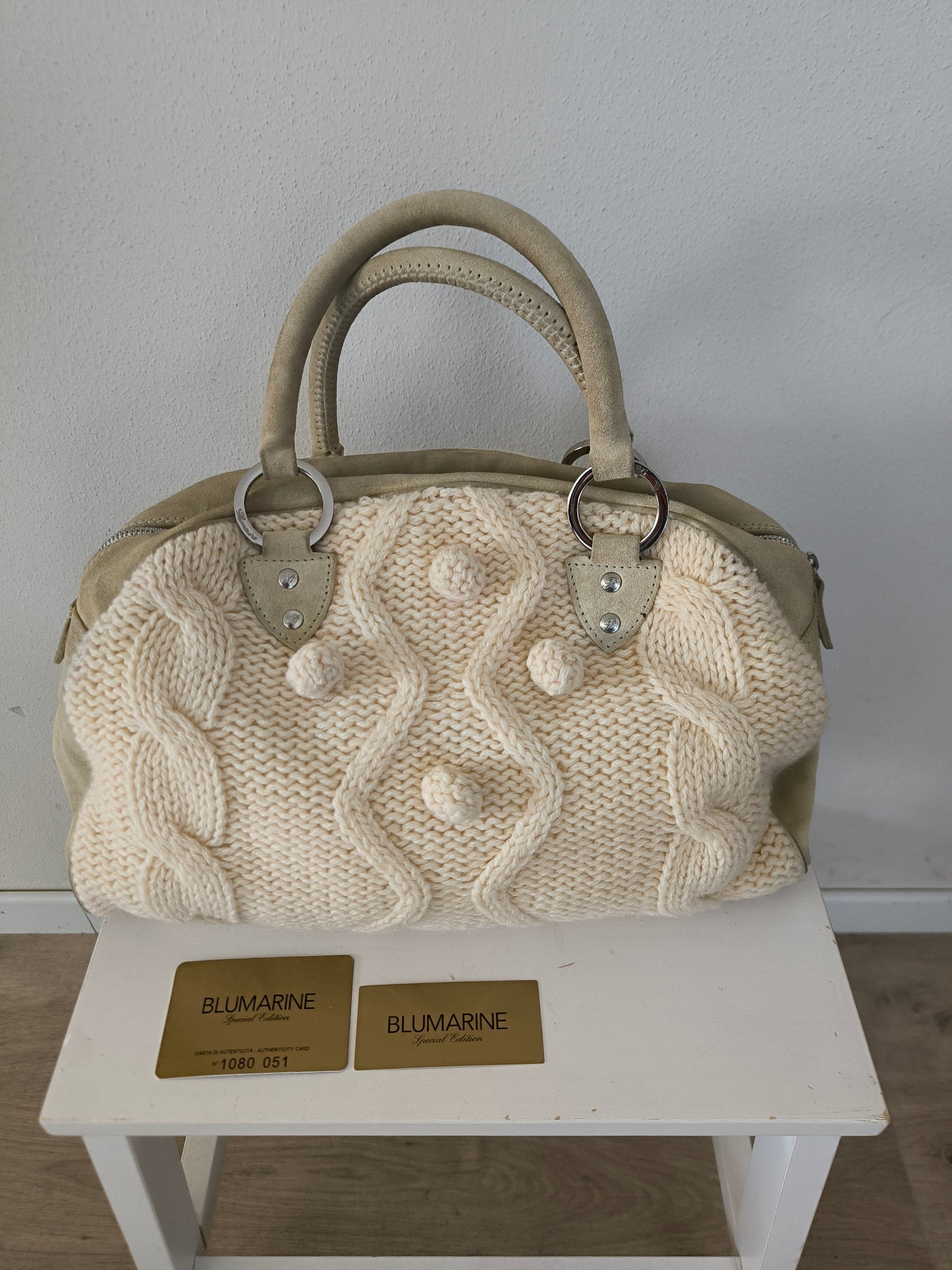 Borsetta Blumarine in lana e pelle scamosciata