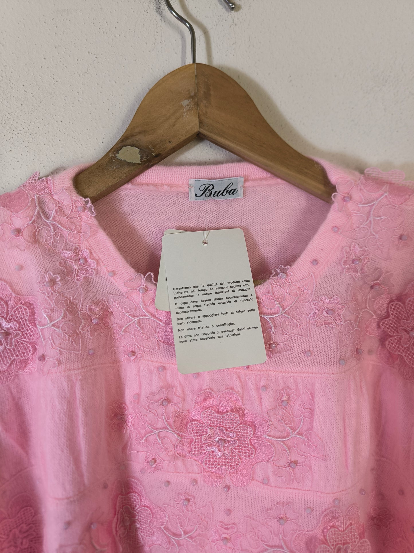 Maglione Buba, in lana d'angora rosa.