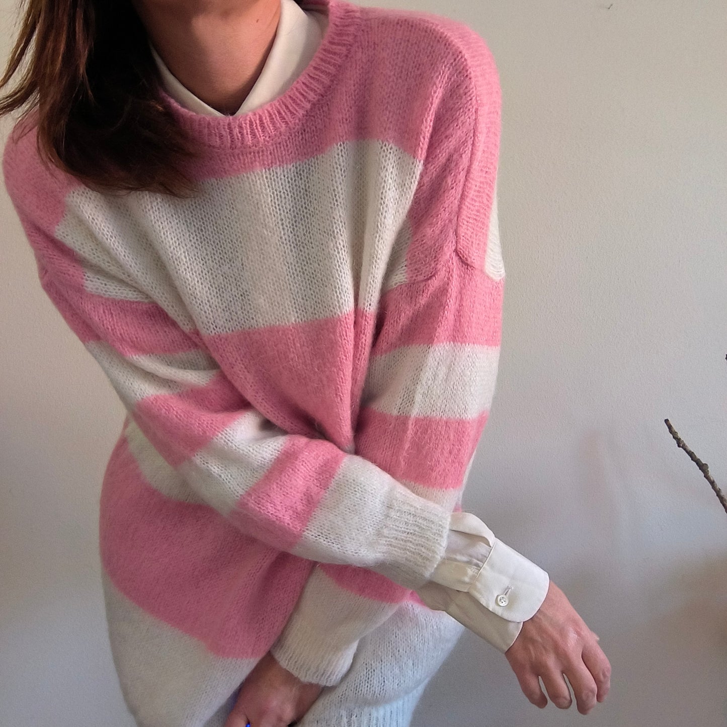 Maglione oversize a righe bianco/rosa