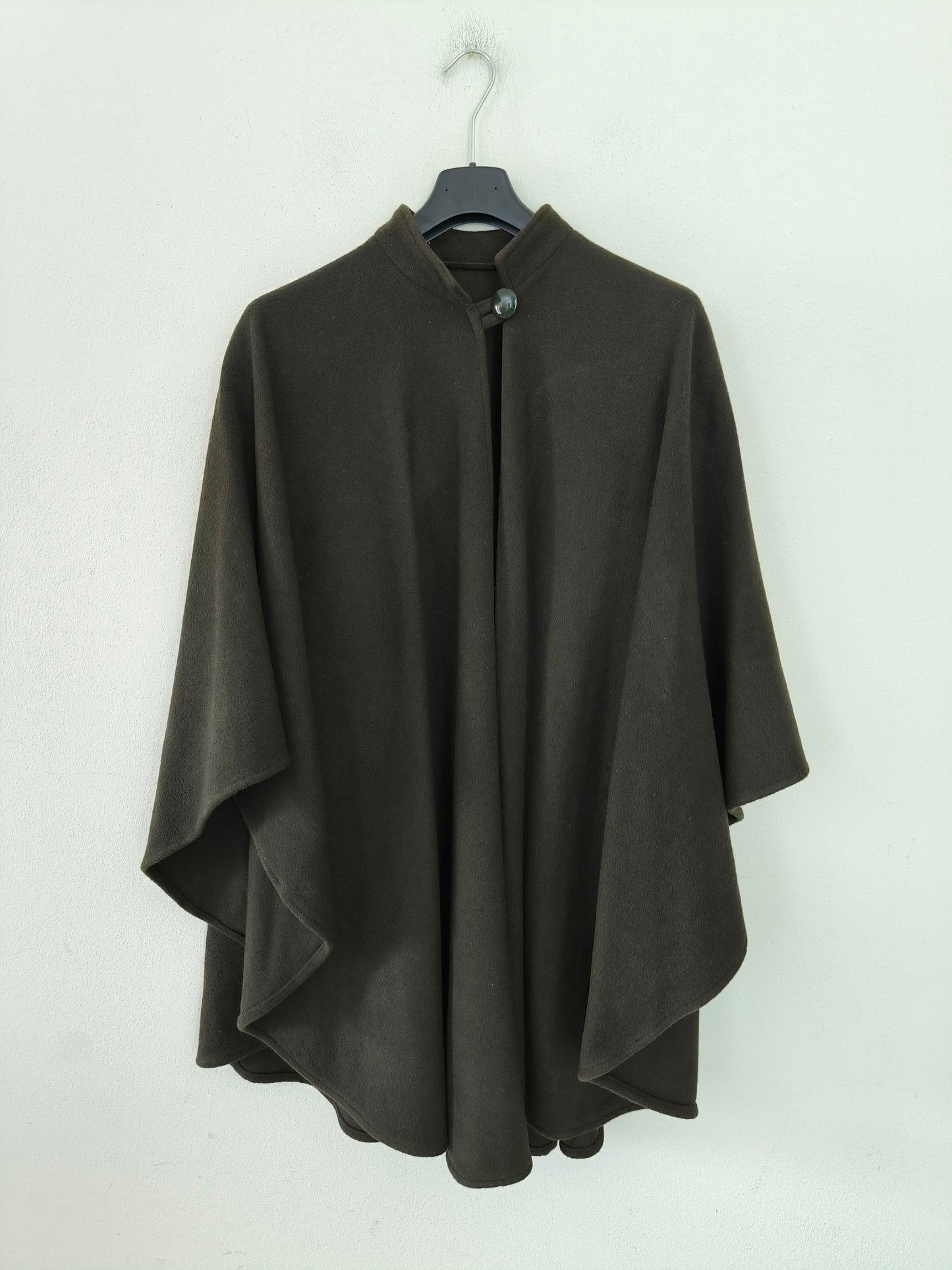 Cappa sartoriale in lana verde scuro