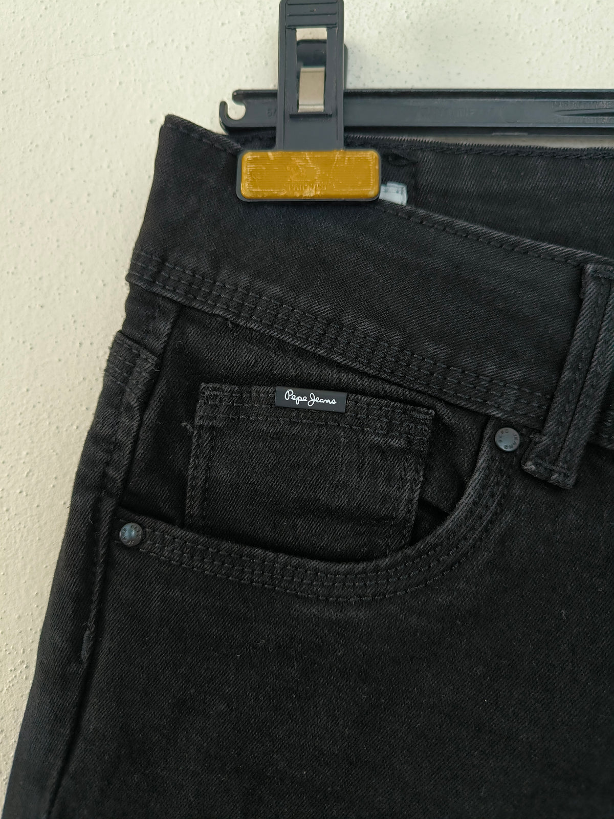 Pantalone in denim Jeans Pepe Jeans London nero Saturn