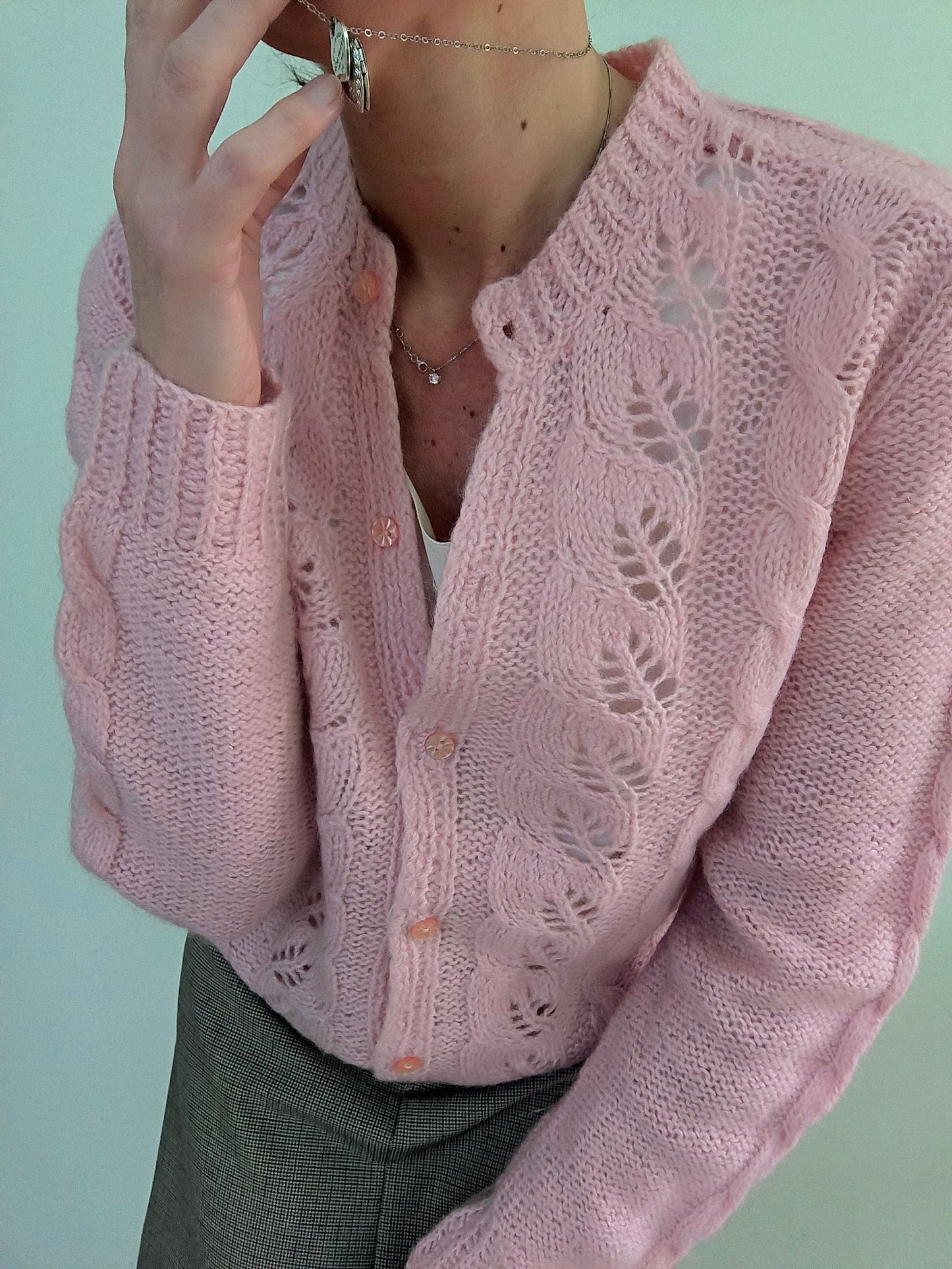 Cardigan handknitted rosa