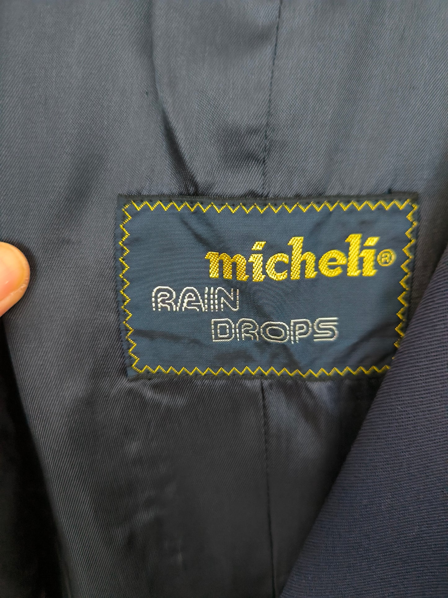 Micheli Vintage Rain Drop