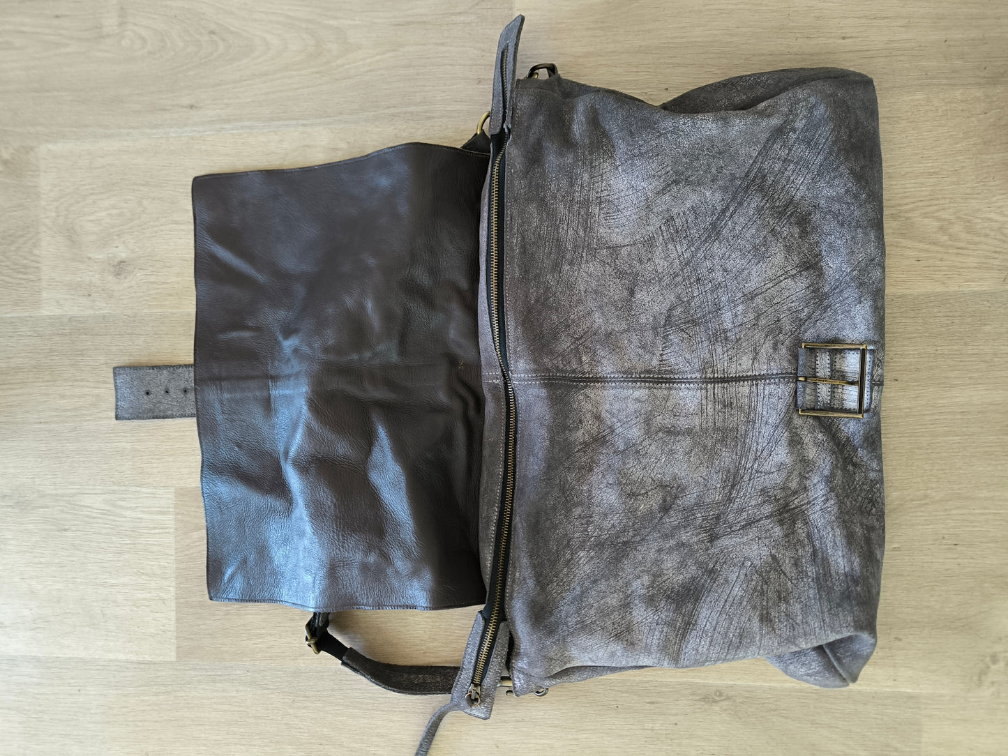Borsa postina in pelle artigianale PS Red Whale