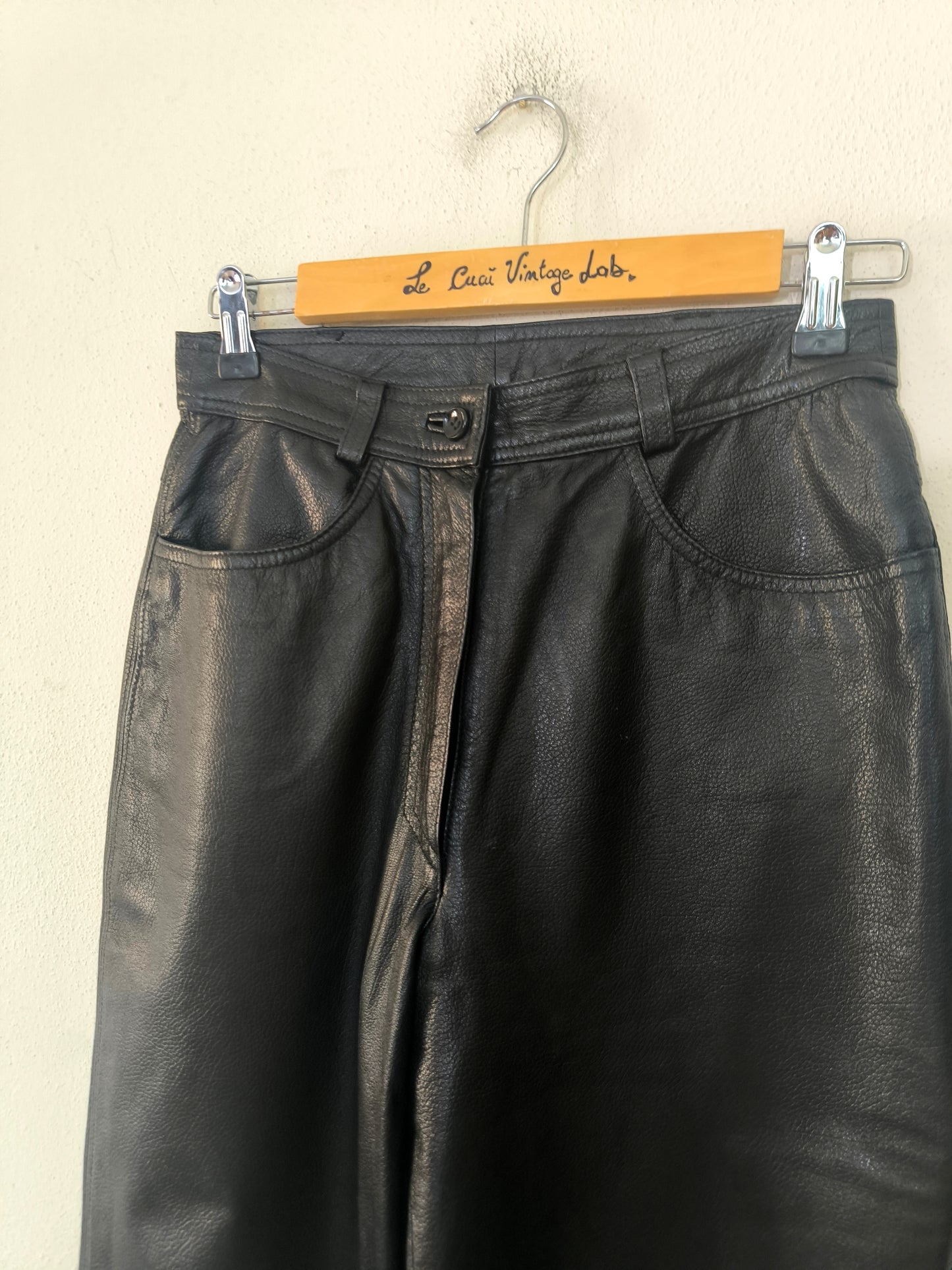 Pantalone vintage in vera pelle nera taglia S