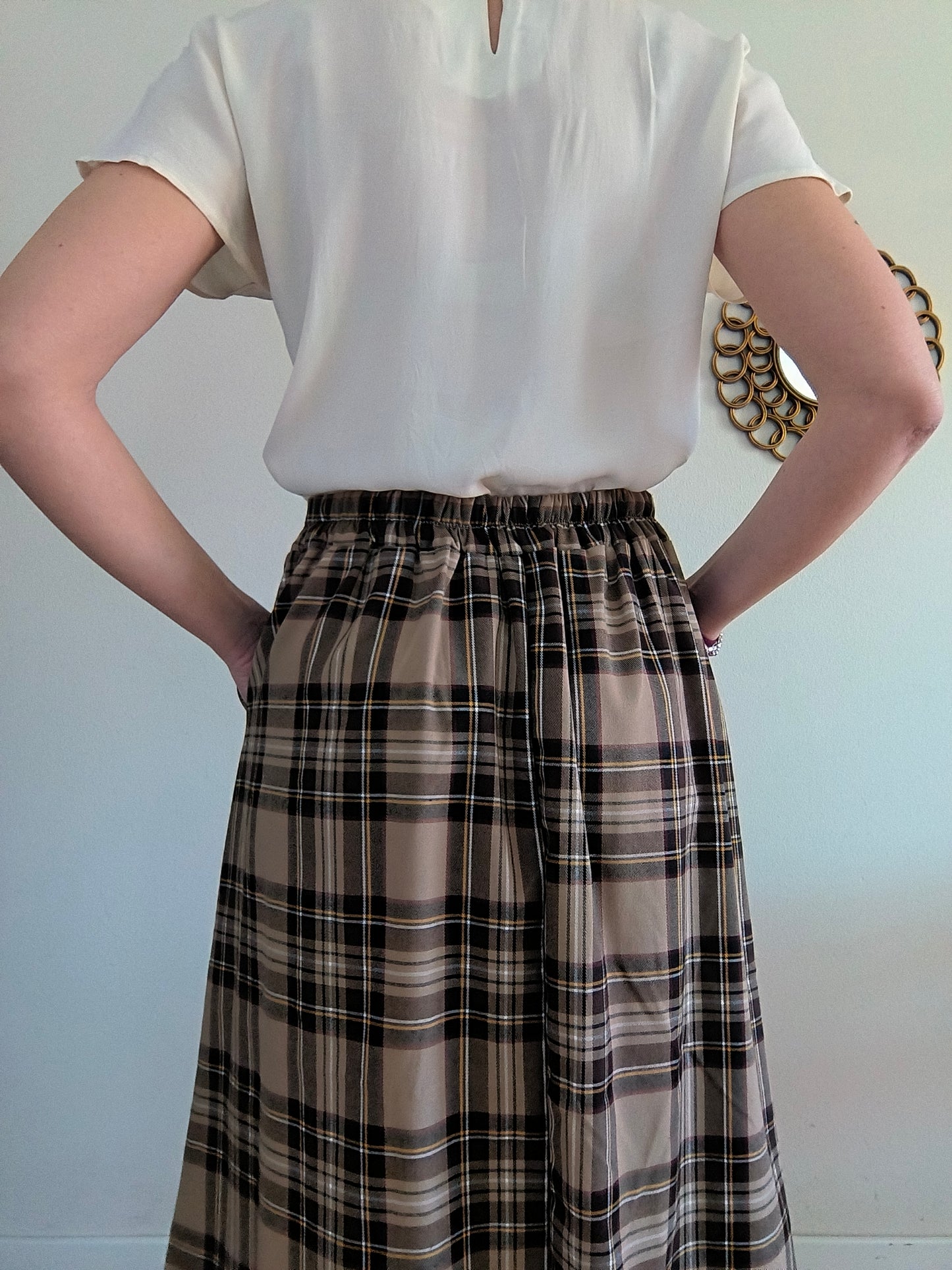 Ampia gonna tartan marrone