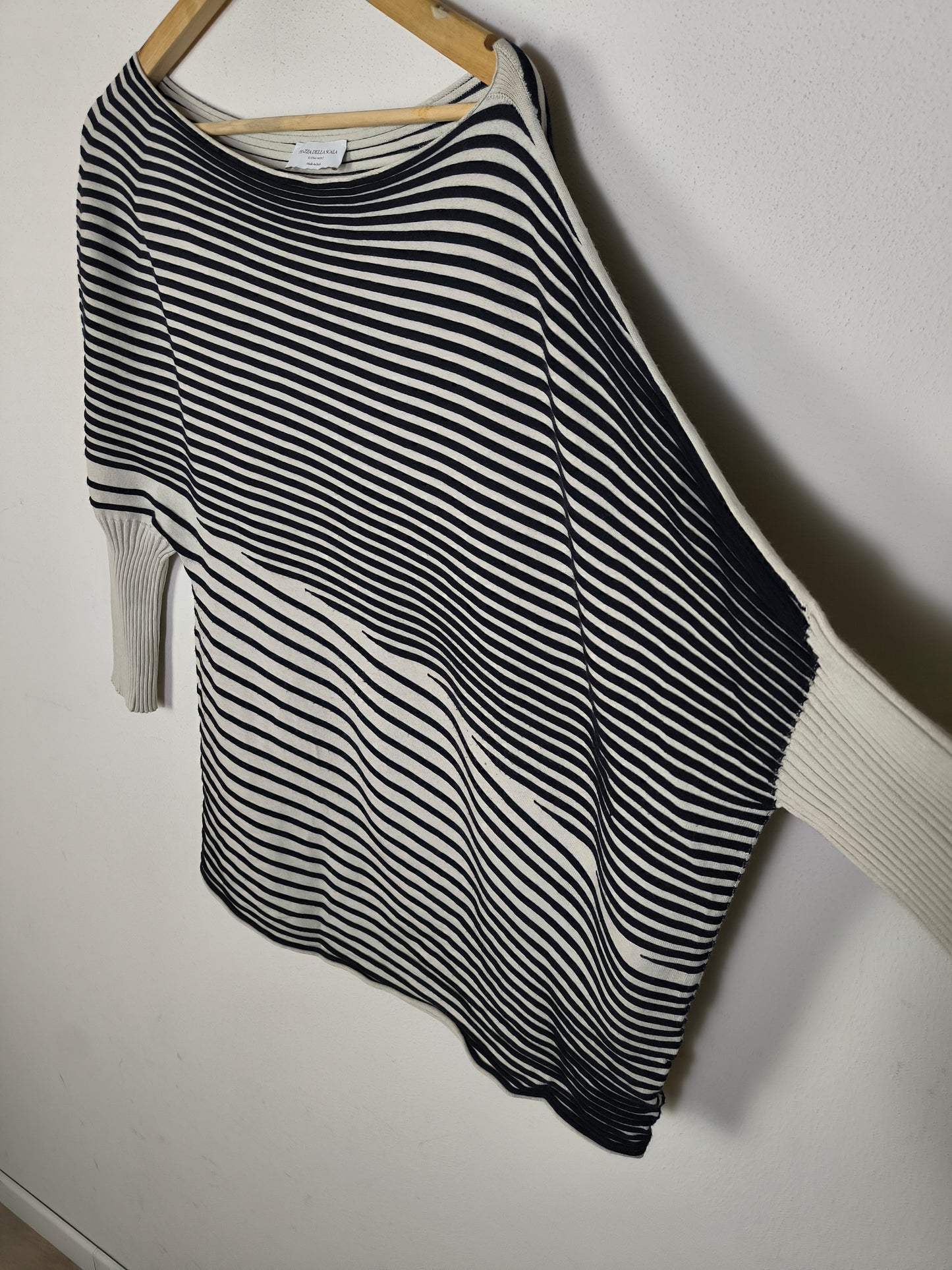 Maglia Piazza della scala Elena Mirò