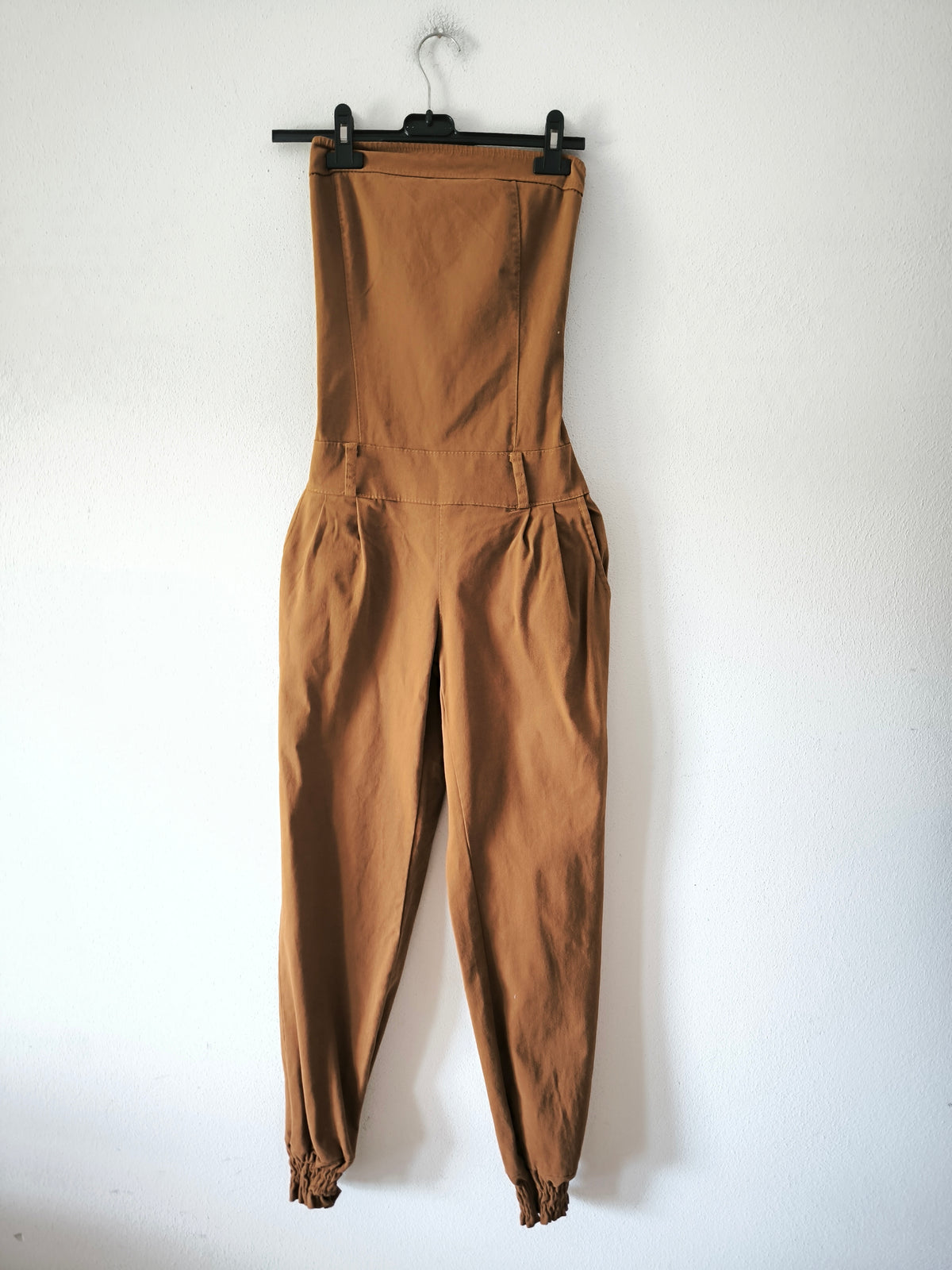 Jumpsuit cammello in denim di cotone