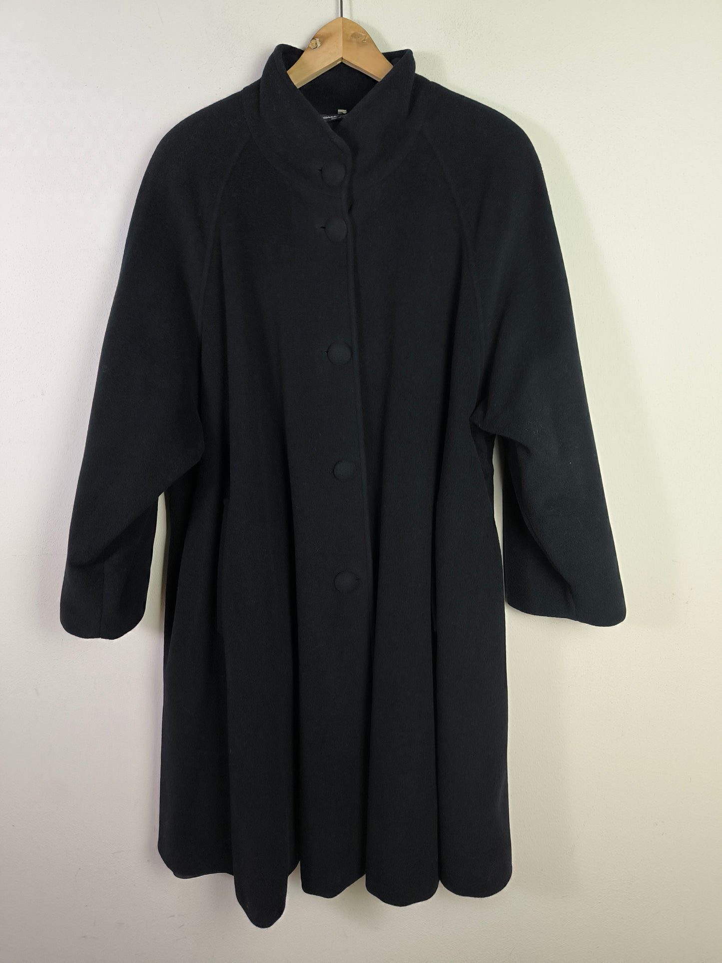 Cappotto Luciana Lazzari in lana e cashmere nero tg L