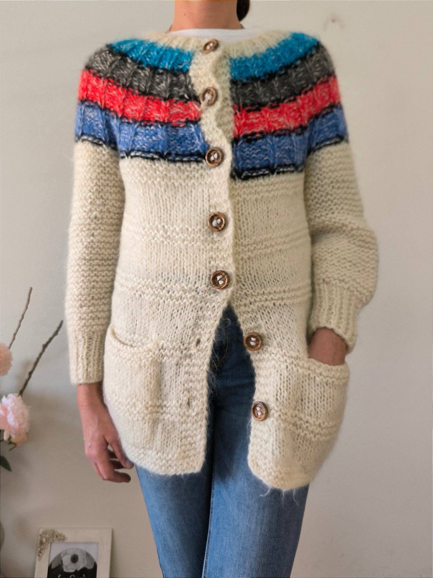 Cardigan norvegese in lana fatto a mano