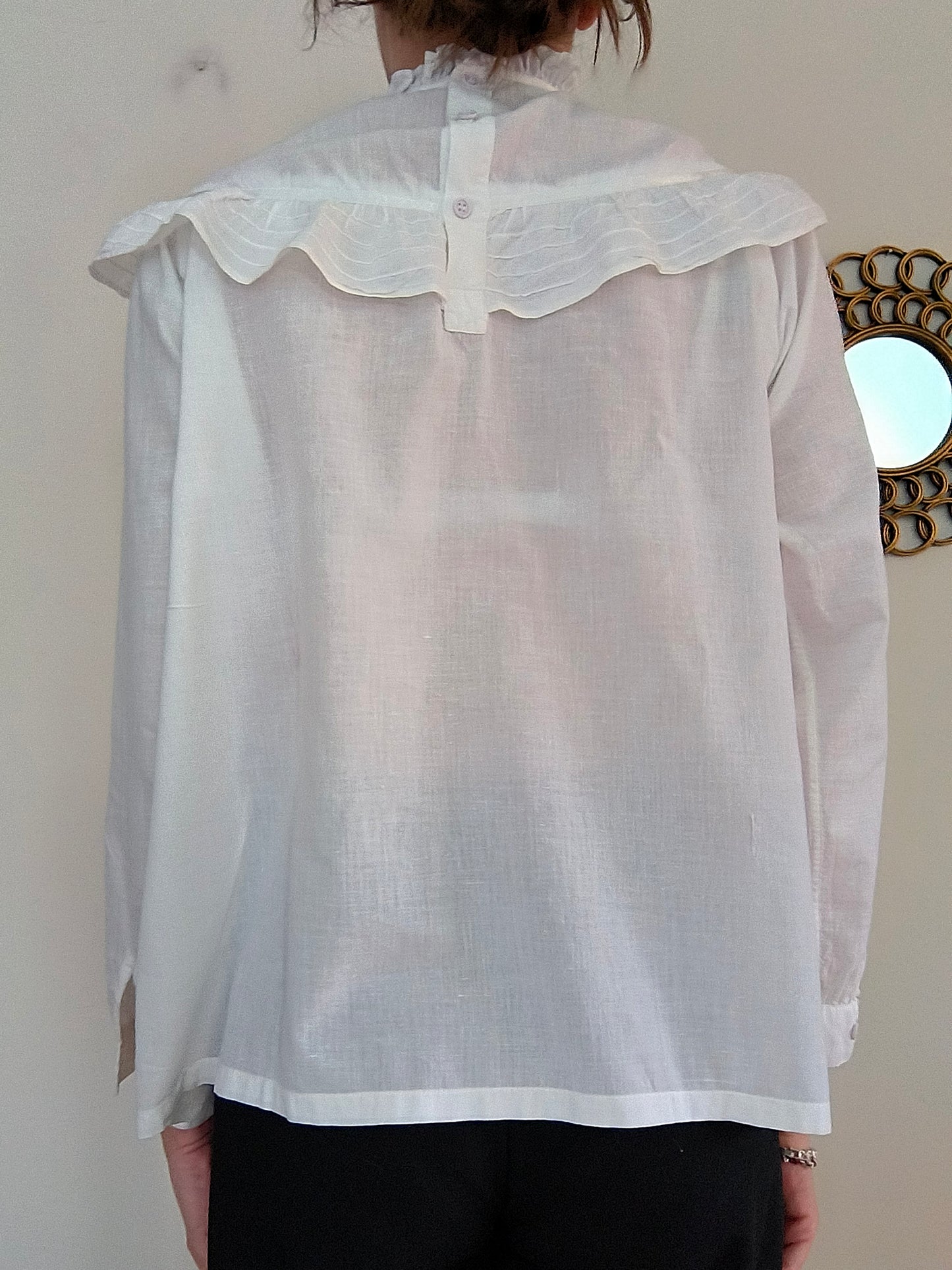 Camicetta vintage bianca con pizzo