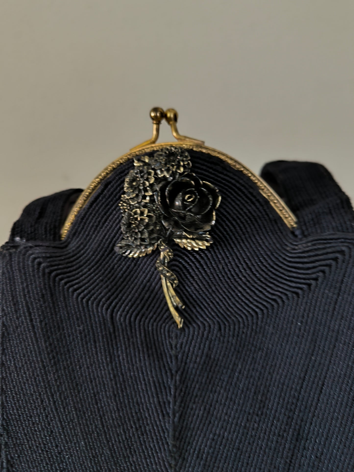 Borsetta anni 50 vintage blu con rosa