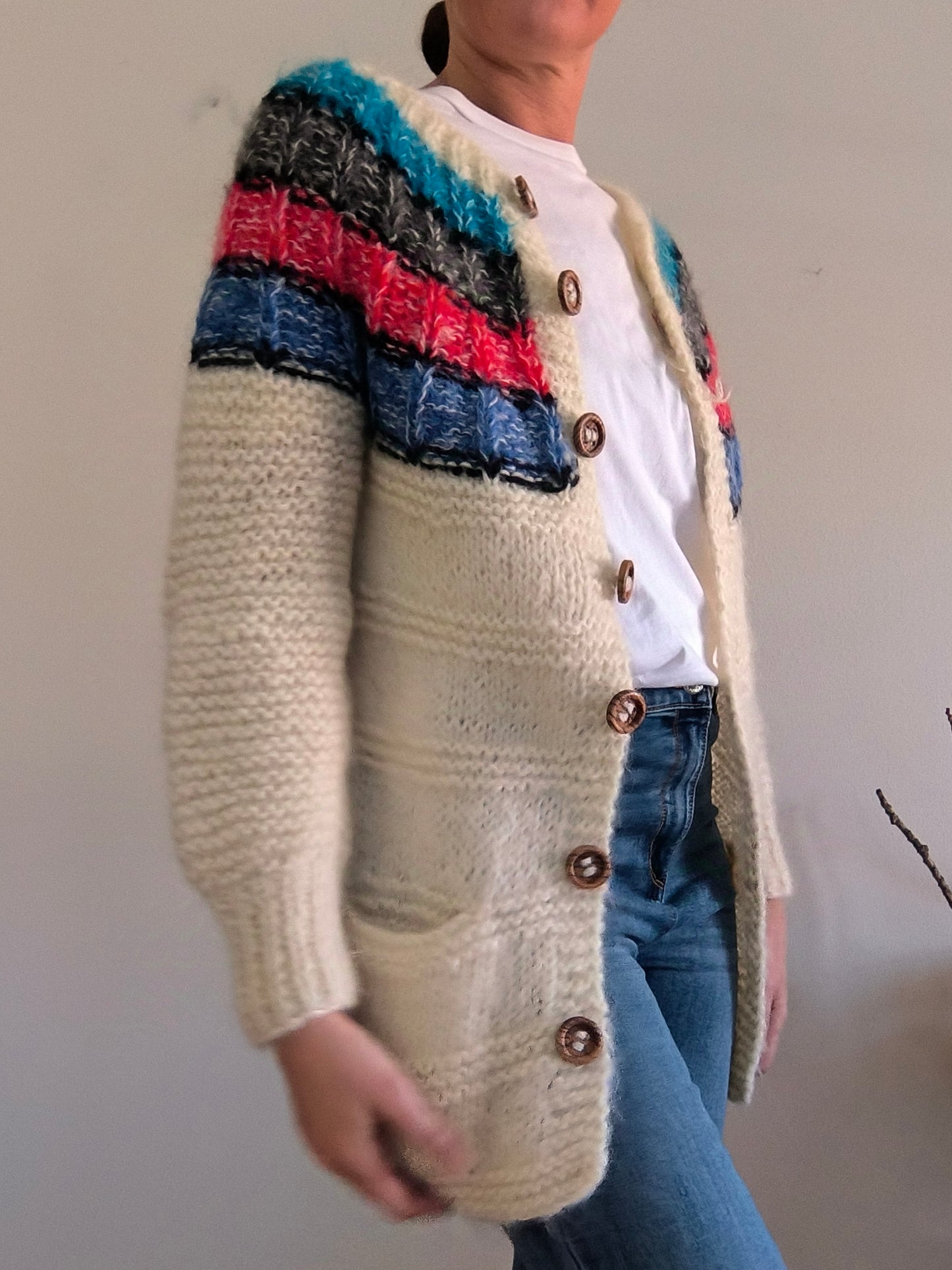 Cardigan norvegese in lana fatto a mano