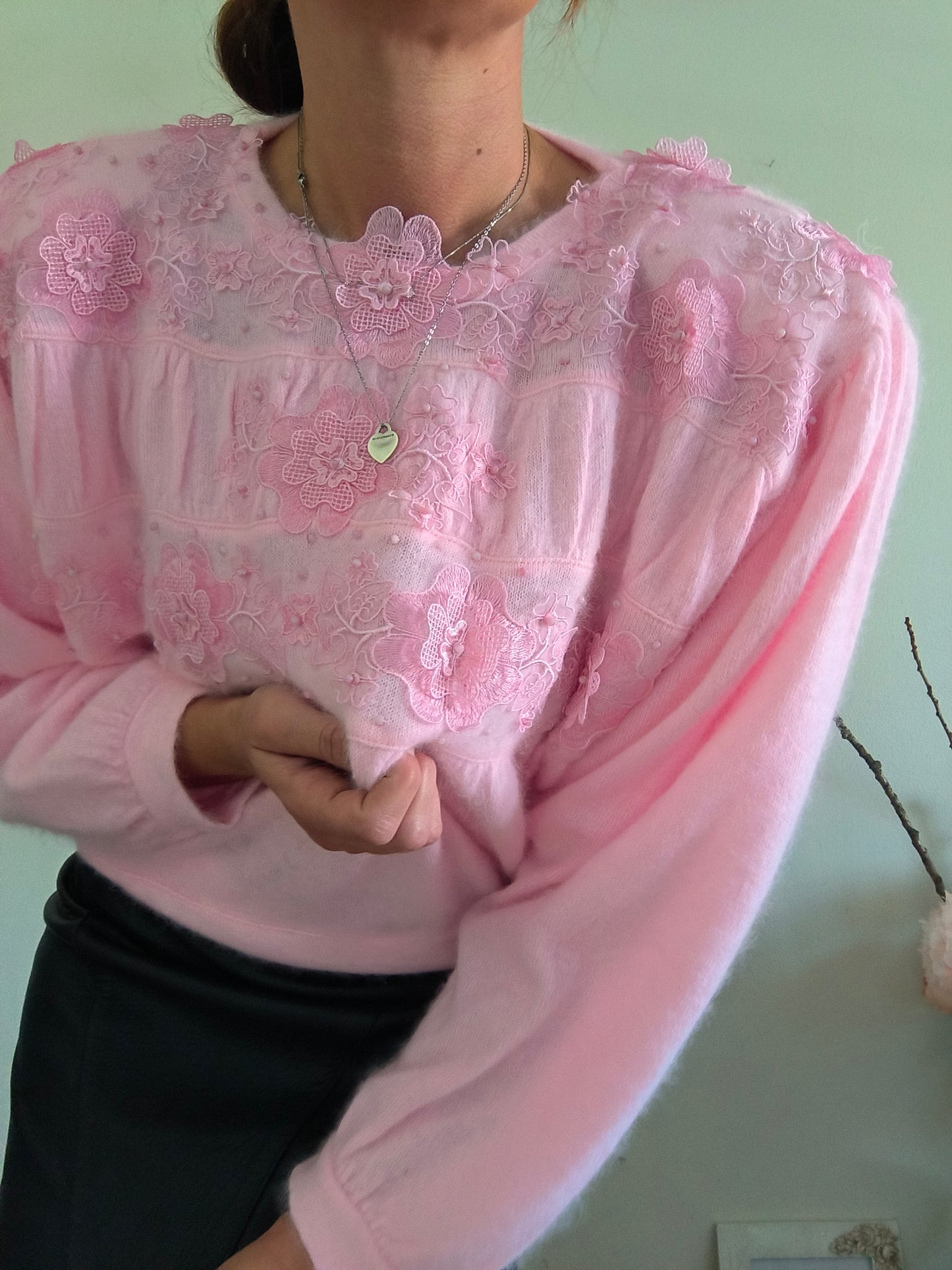 Maglione Buba, in lana d'angora rosa.